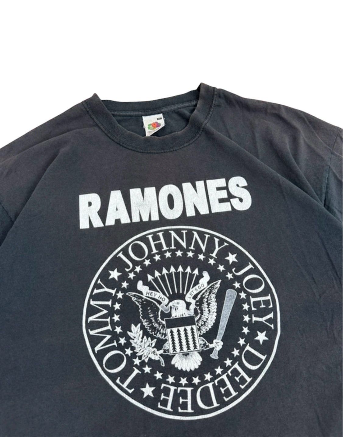 Band Tees Vintage Ramones T-Shirt Faded Black Size XL Size US XL / EU 56 / 4 - 4 Thumbnail