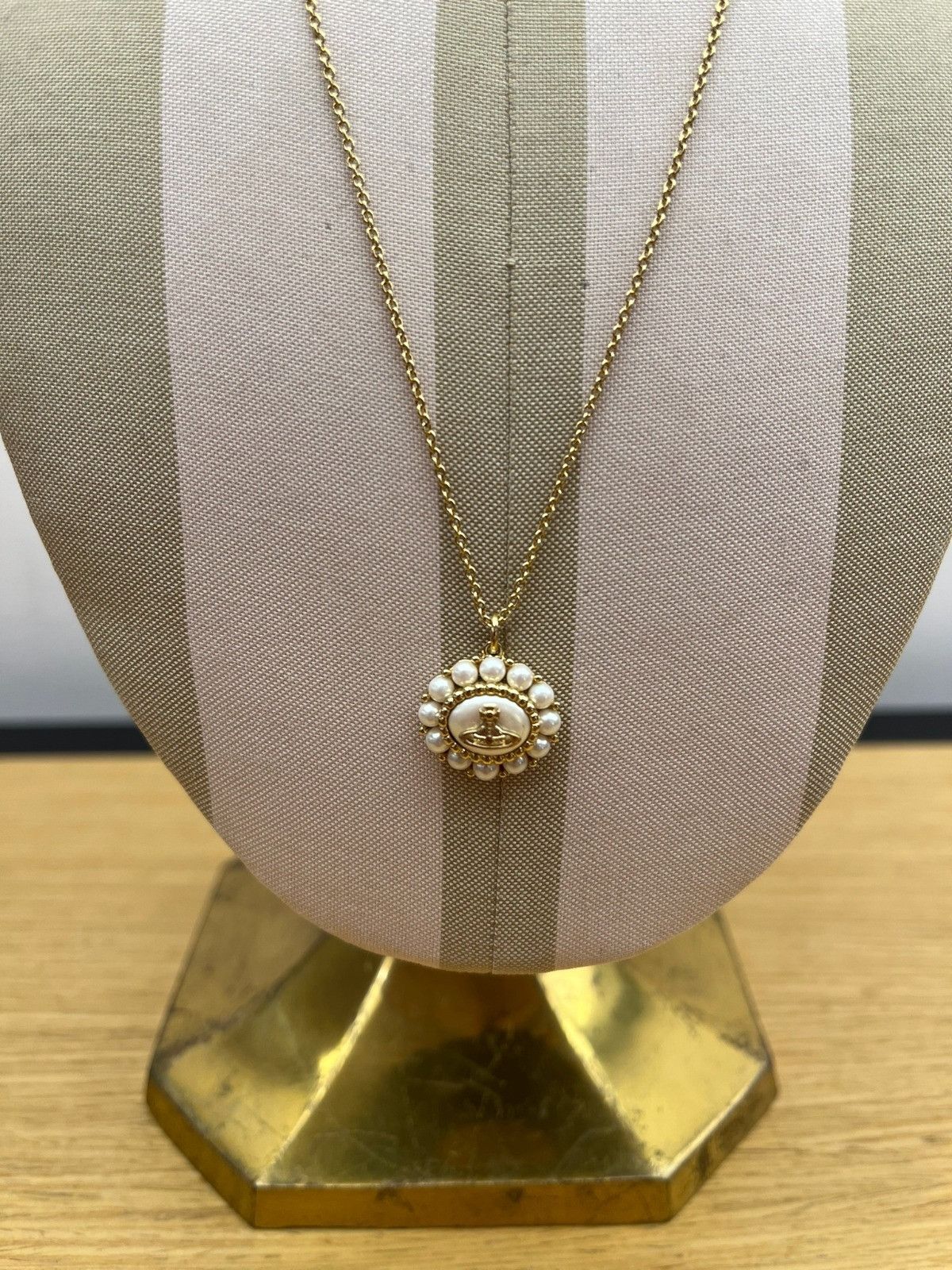 Vivienne Westwood o1f1d3z1025 Size: OS / Maya Pendant Necklaces Size ONE SIZE - 2 Thumbnail