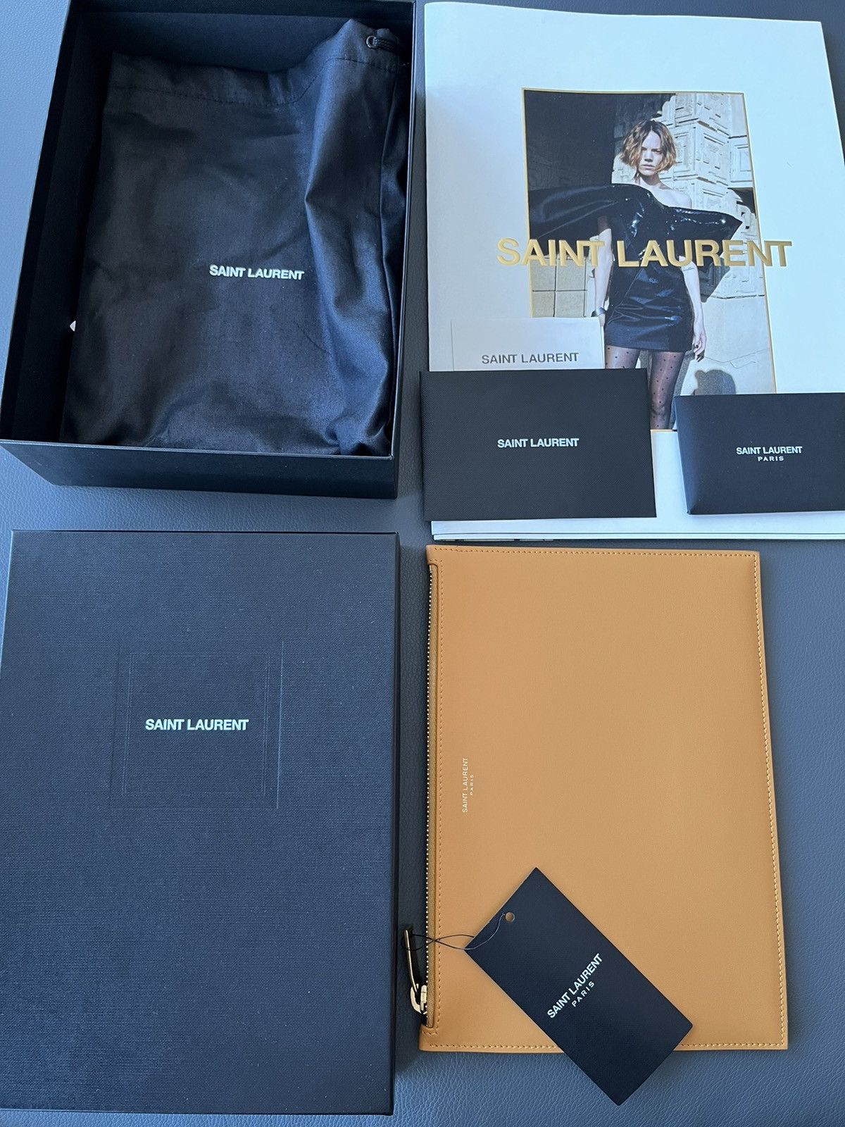 Hedi Slimane × Saint Laurent Paris × Yves Saint Laurent Limited Edition Brand New Saint Laurent Leather Pouch Bag Size ONE SIZE - 4 Thumbnail