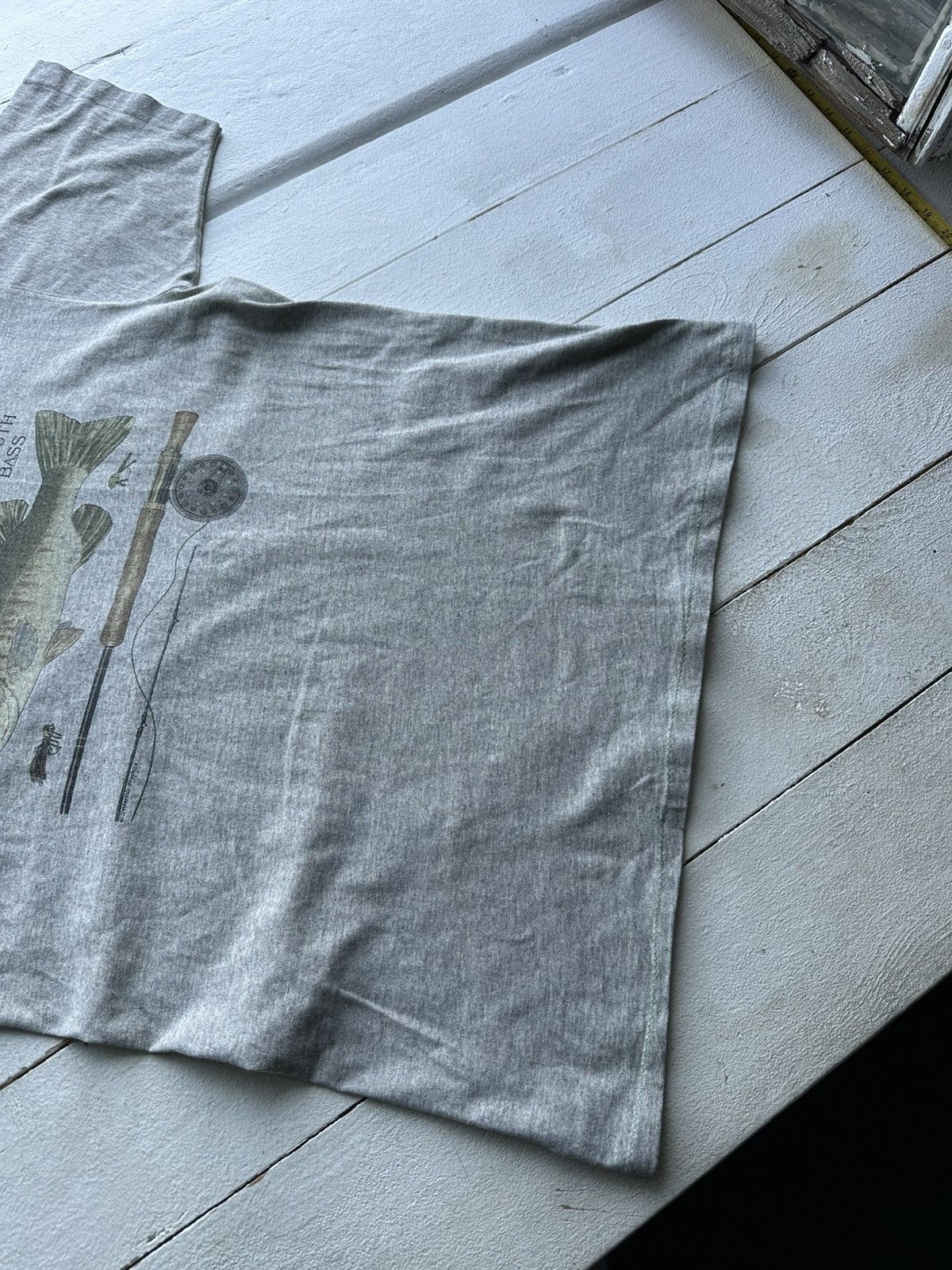 Habitat 🚨VNTG 90s Harborside Graphics Tee "SMALL MOUTH BASS"USA Size US M / EU 48-50 / 2 - 3 Thumbnail