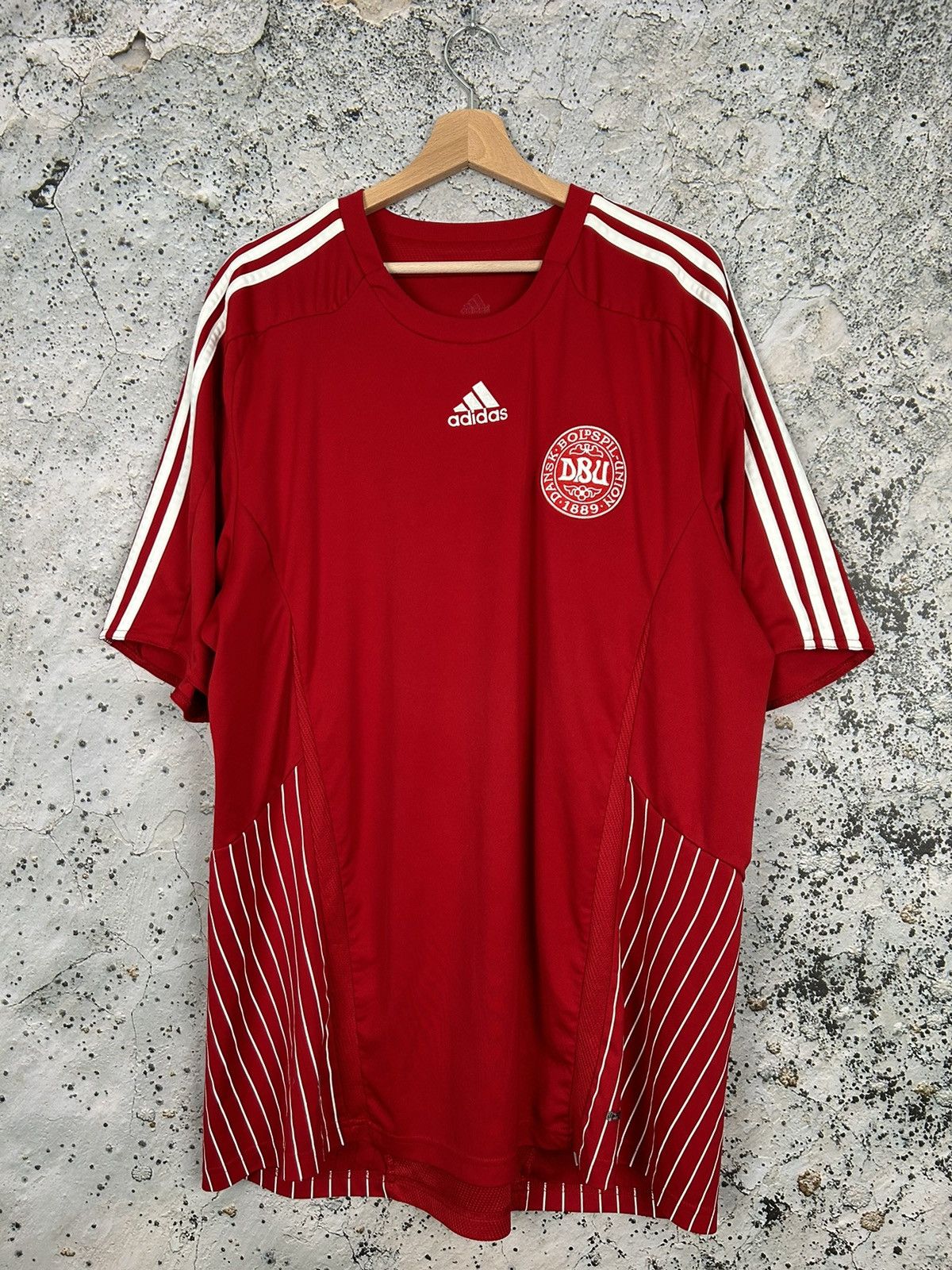 Adidas Vintage Adidas Denmark 2007 Soccer Jersey Football Sport Size US XXL / EU 58 / 5 - 1 Thumbnail