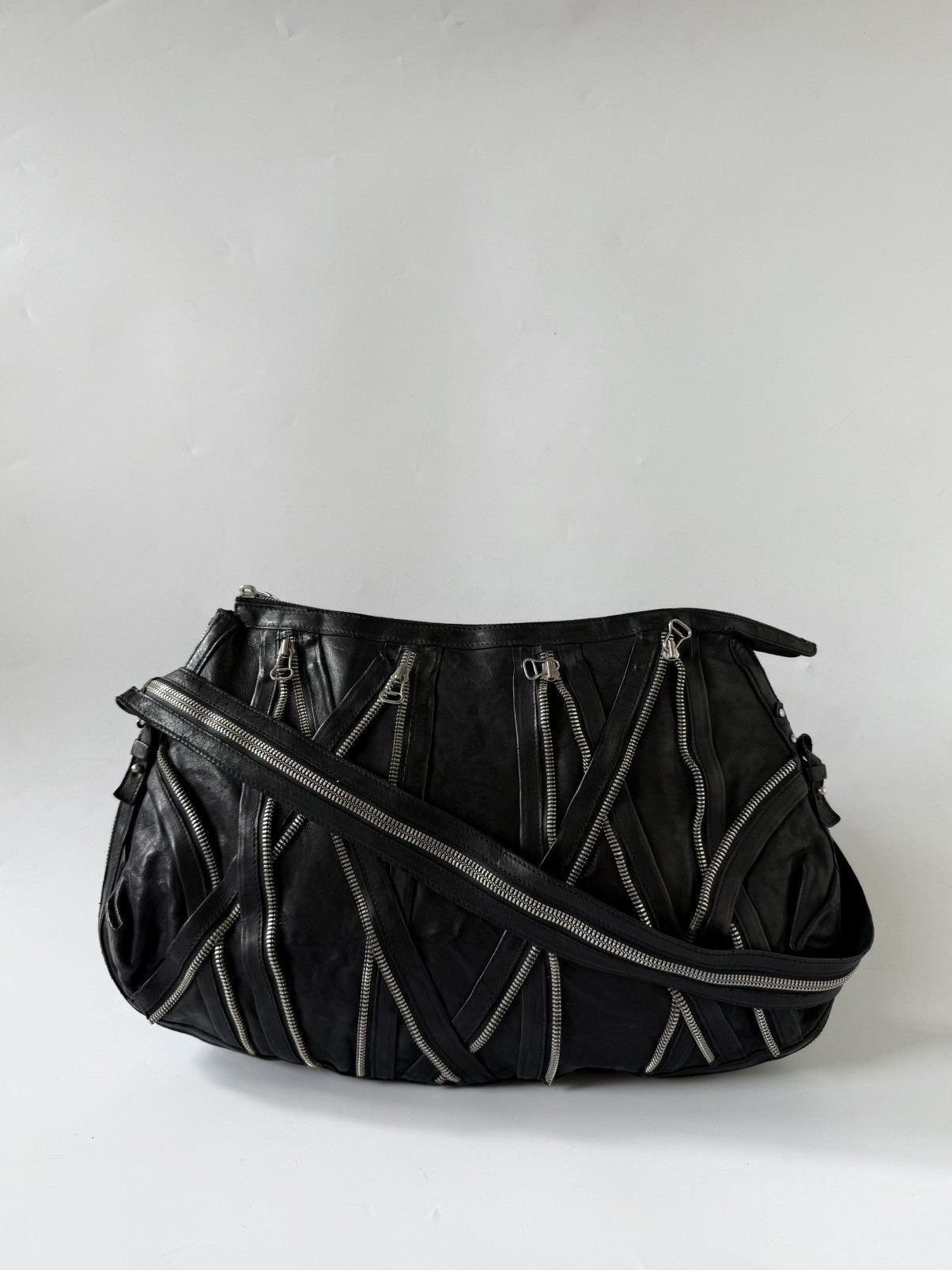 Balmain Balmain by Decarnin AW10 Black Leather Large Zipper Bag Size ONE SIZE - 2 Thumbnail