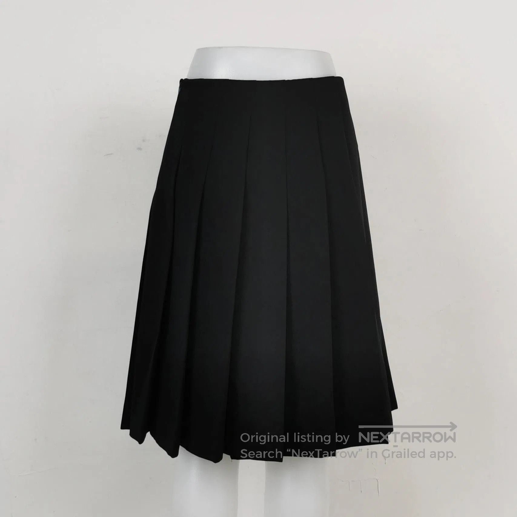 Prada Prada Color-blocked Pleated Skirt in Size 38 . Size US 38 / EU 54 - 2 Thumbnail