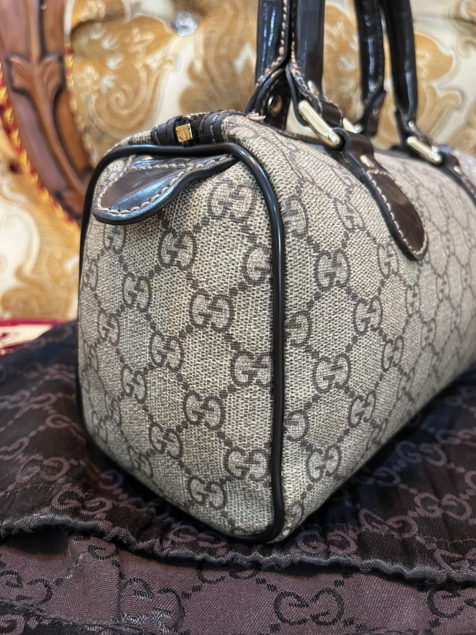 Gucci Authentic Gucci Beige Ebony Heart Tattoo GG Supreme Small Size ONE SIZE - 5 Thumbnail