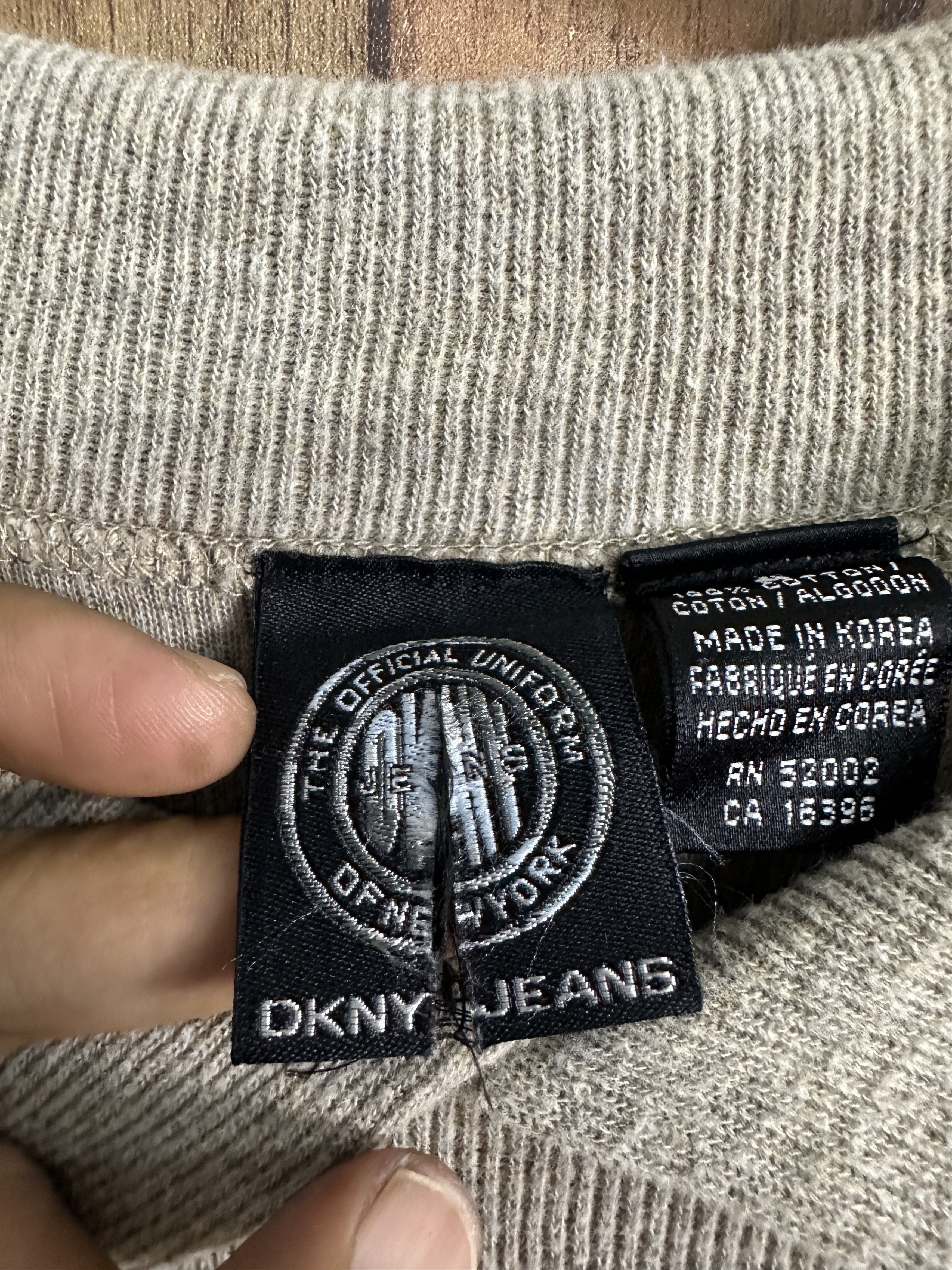 DKNY Vintage DKNY Knit Oversize Shirt A332 Size US S / EU 44-46 / 1 - 7 Thumbnail