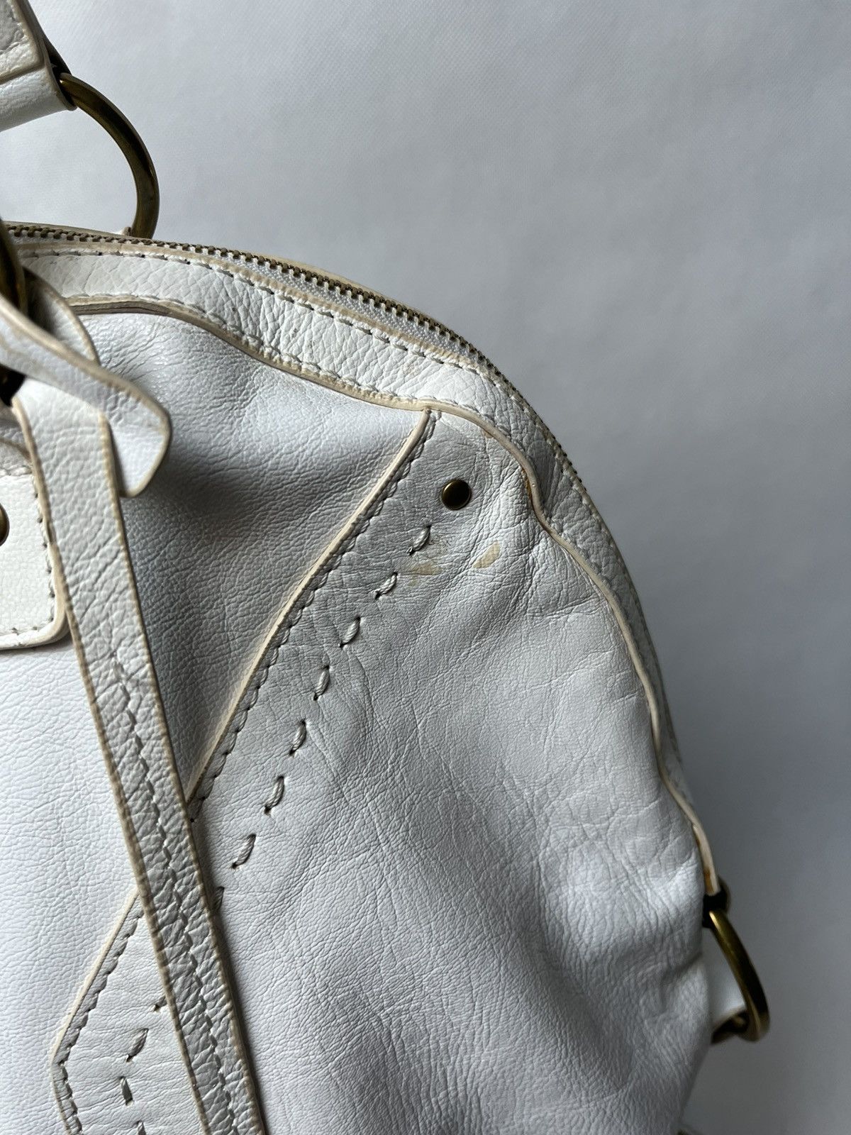 Yves Saint Laurent Yves Saint Laurent rive gauche Muse white leather hand bag Size ONE SIZE - 8 Thumbnail