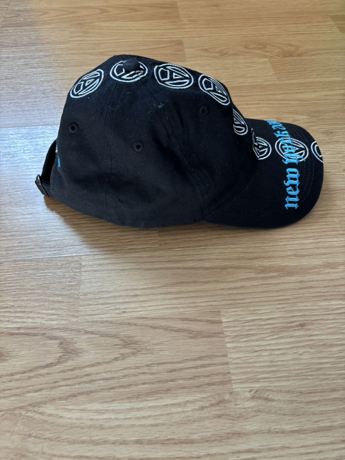 Playboi Carti MITCH MODES LIFE IS WAR NEW YORK EXCLUSIVE HAT Size ONE SIZE - 4 Thumbnail