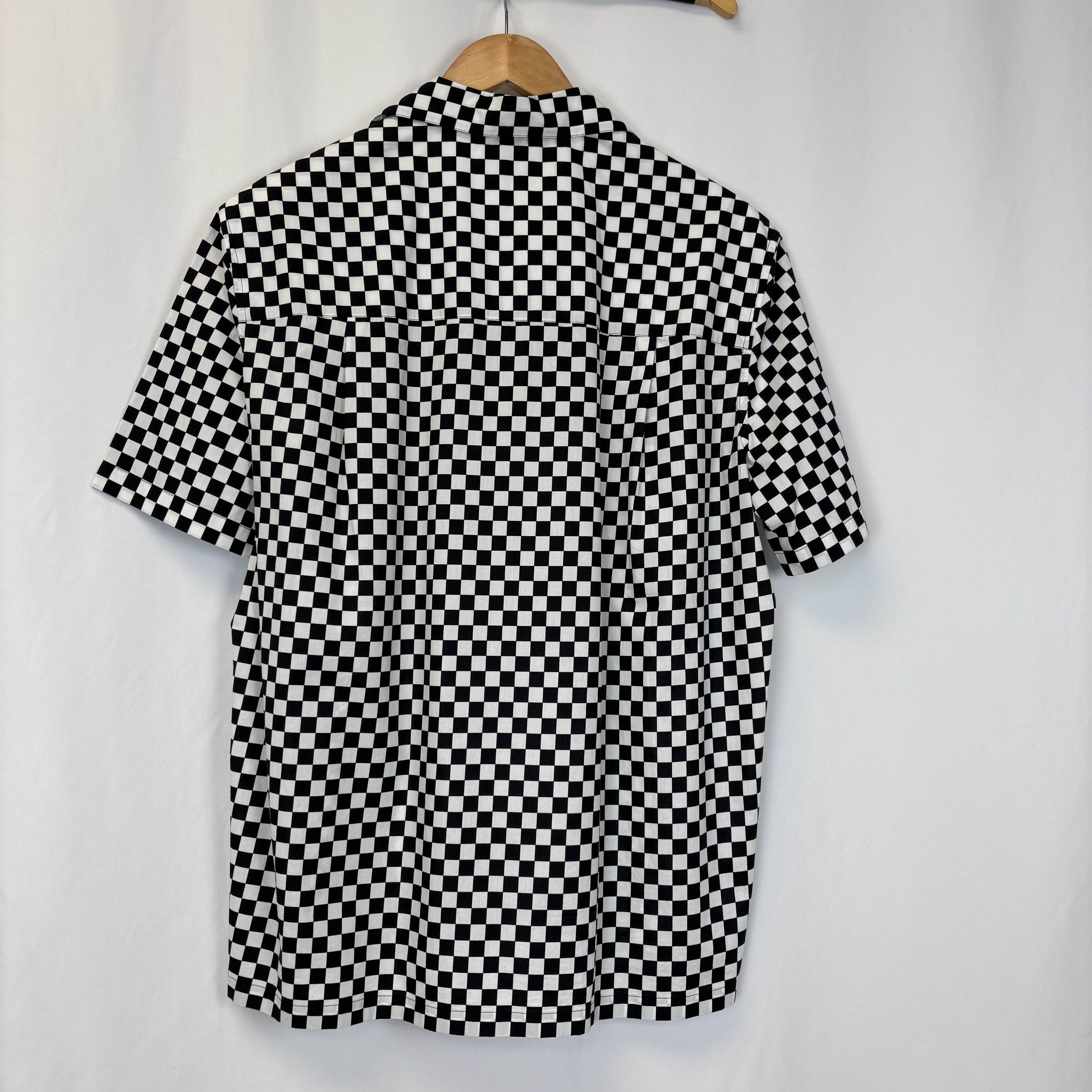 Saint Laurent Paris Saint Laurent Checkered B&W Shirt Size US XL / EU 56 / 4 - 2 Thumbnail