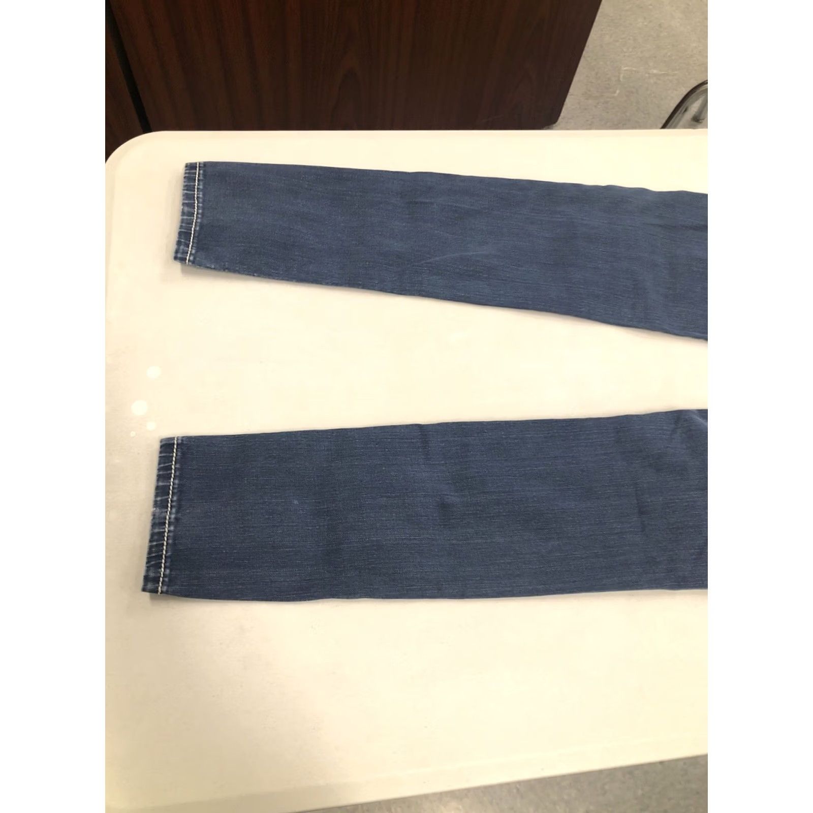 Miss Me MISS ME Jeans Skinny Low Rise 25x29 VAL A 25 Blue Denim 5-Pocket Zip Womens Regular Slim 7" Rise 29" Inseam Size 42" / US 20 - 7 Thumbnail