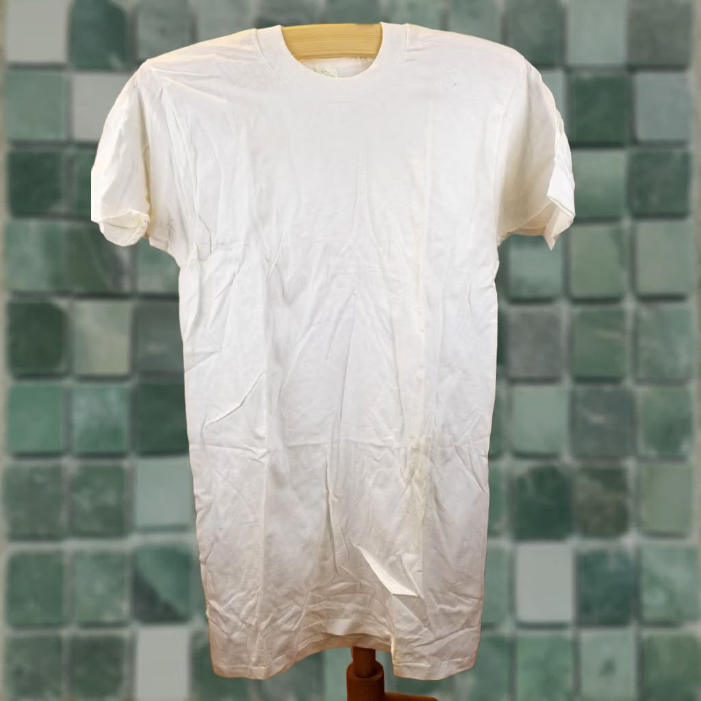 Vintage VINTAGE 70' UNKNOWN 100% COTTON SINGLE STITCH T-SHIRT SZ LARGE White Mens Size US L / EU 52-54 / 3 - 1 Thumbnail