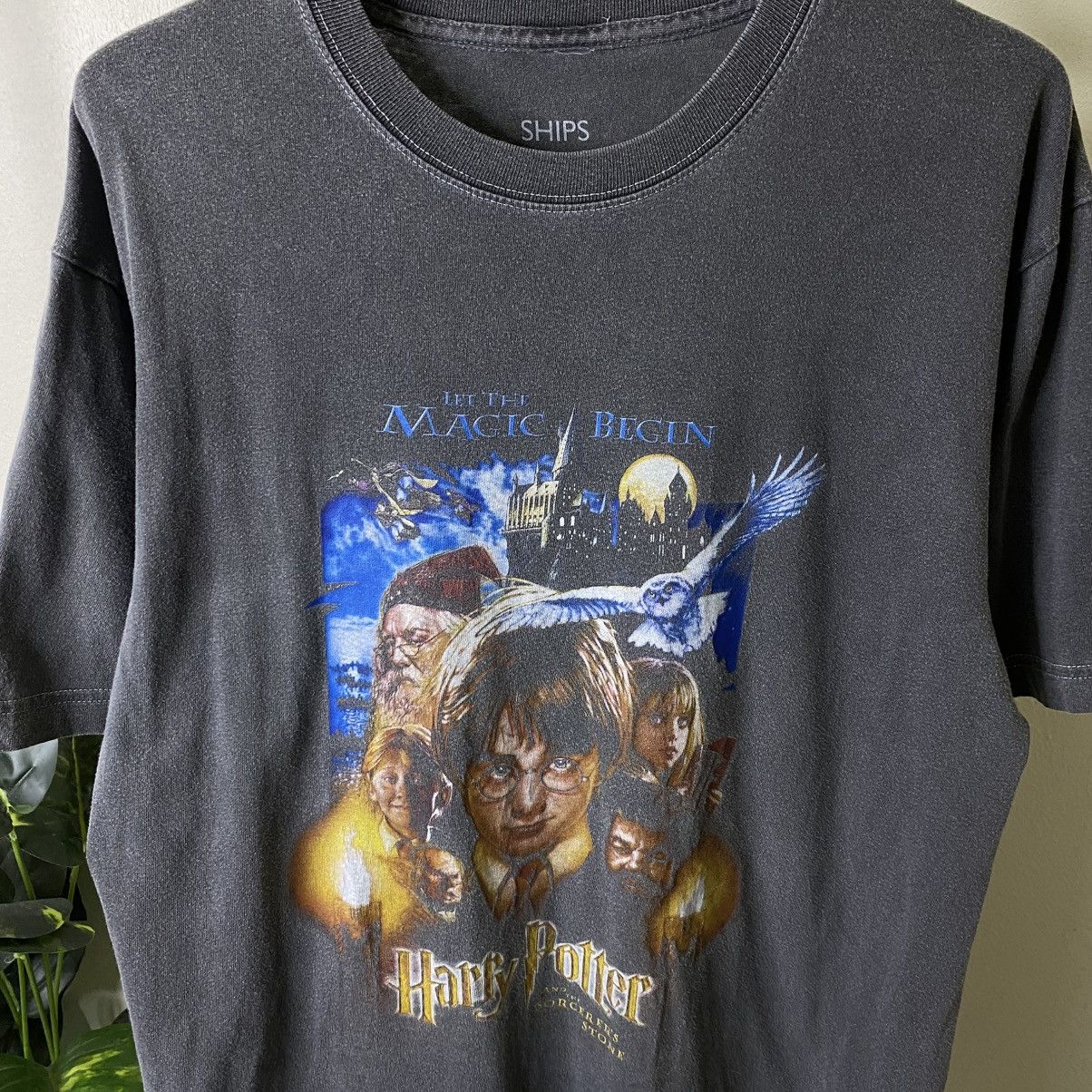 Warner Bros 2001 Harry Potter and the Philosopher's Stone Movie Poster T Size US L / EU 52-54 / 3 - 2 Thumbnail