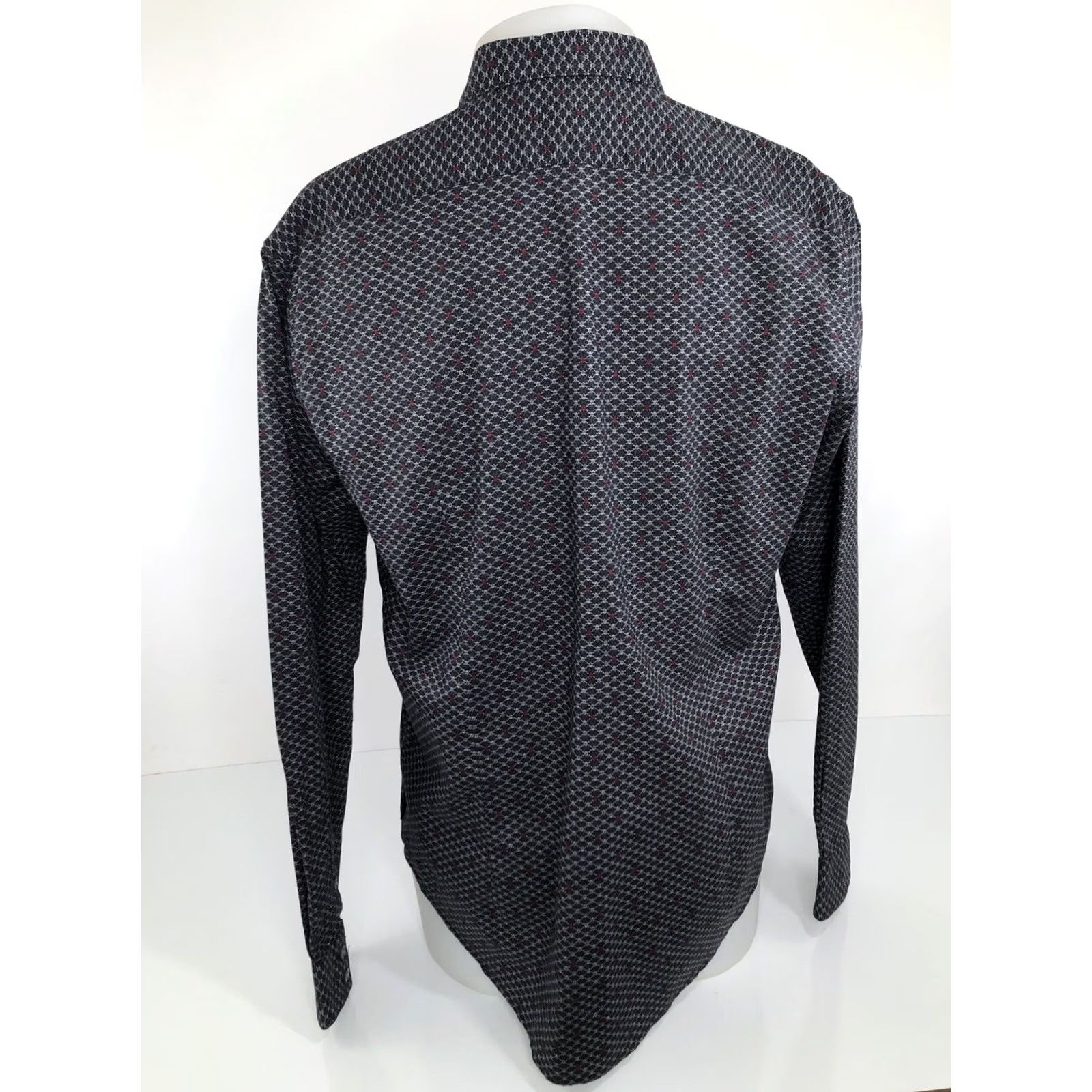 John Varvatos JOHN VARVATOS U.S.A - NEW w TAGS - Pirate SKULL & CROSSBONES All Over Lg. Shirt Shirt Mens L Black / Gray / Red XS? Size US L / EU 52-54 / 3 - 5 Thumbnail