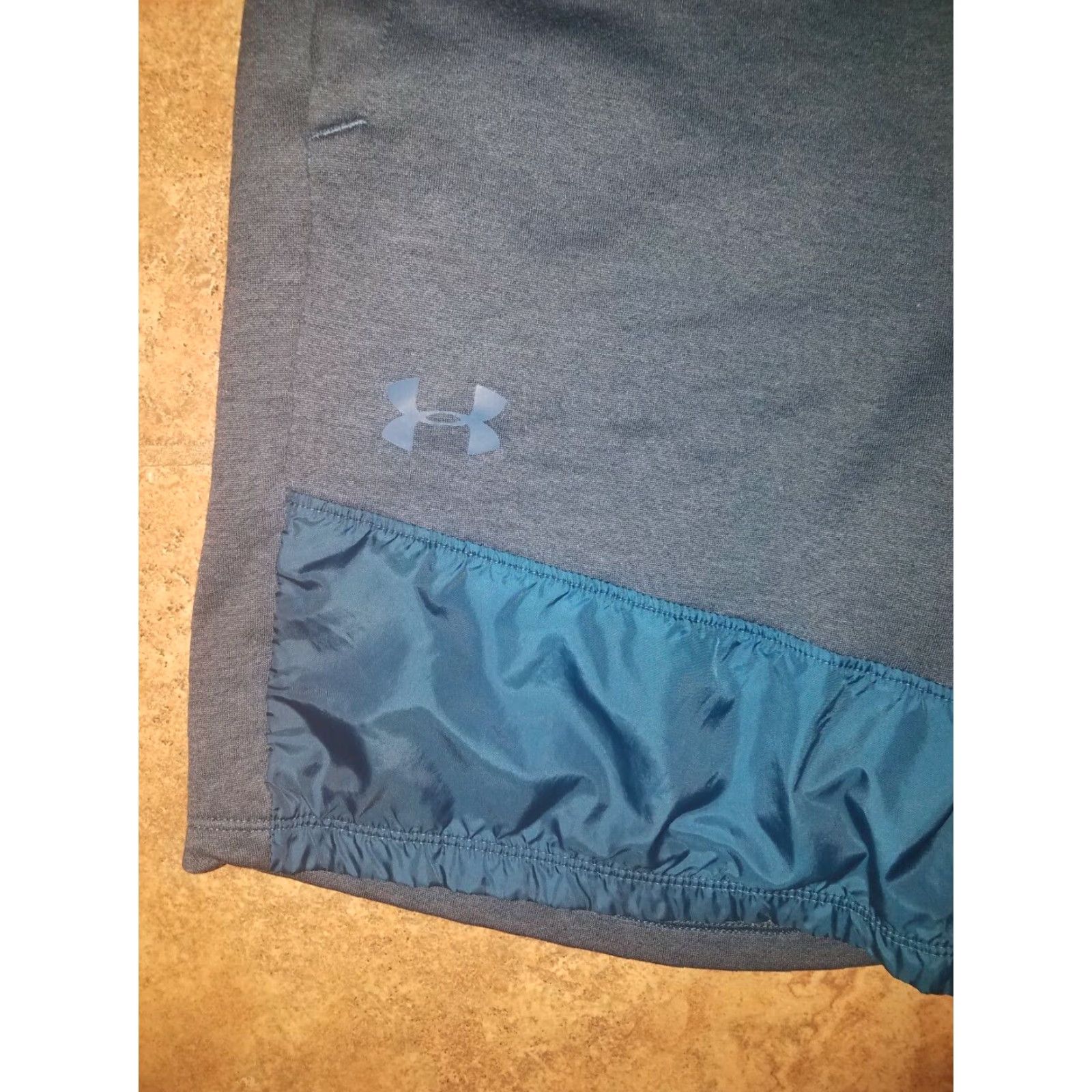 Under Armour Under Armour Athletic Shorts Mens Large Blue Activewear Shorts Size US 33 - 2 Thumbnail