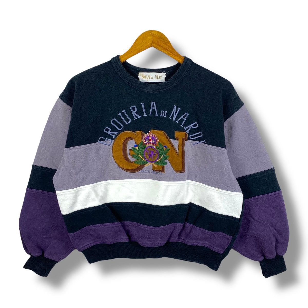 Vintage Vintage 90's GROURIA Di NARDI Embroidery Logo Crewneck Size US M / EU 48-50 / 2 - 1 Thumbnail