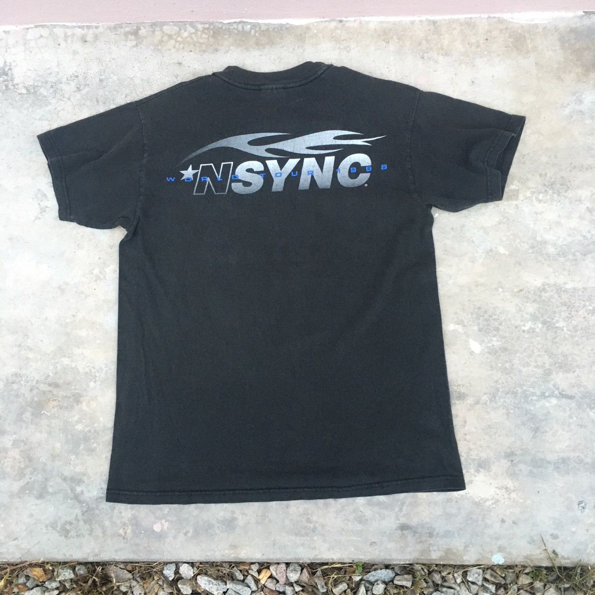 Band Tees × Vintage Vintage NSYNC WORLD TOUR 1998 Size US M / EU 48-50 / 2 - 4 Thumbnail