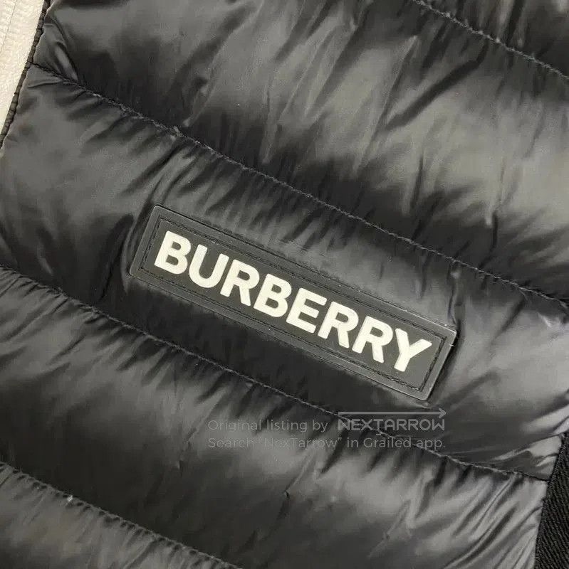 Burberry Burberry Women's Black Nylon Puffer Vest. Size XS / US 0-2 / IT 36-38 - 3 Thumbnail