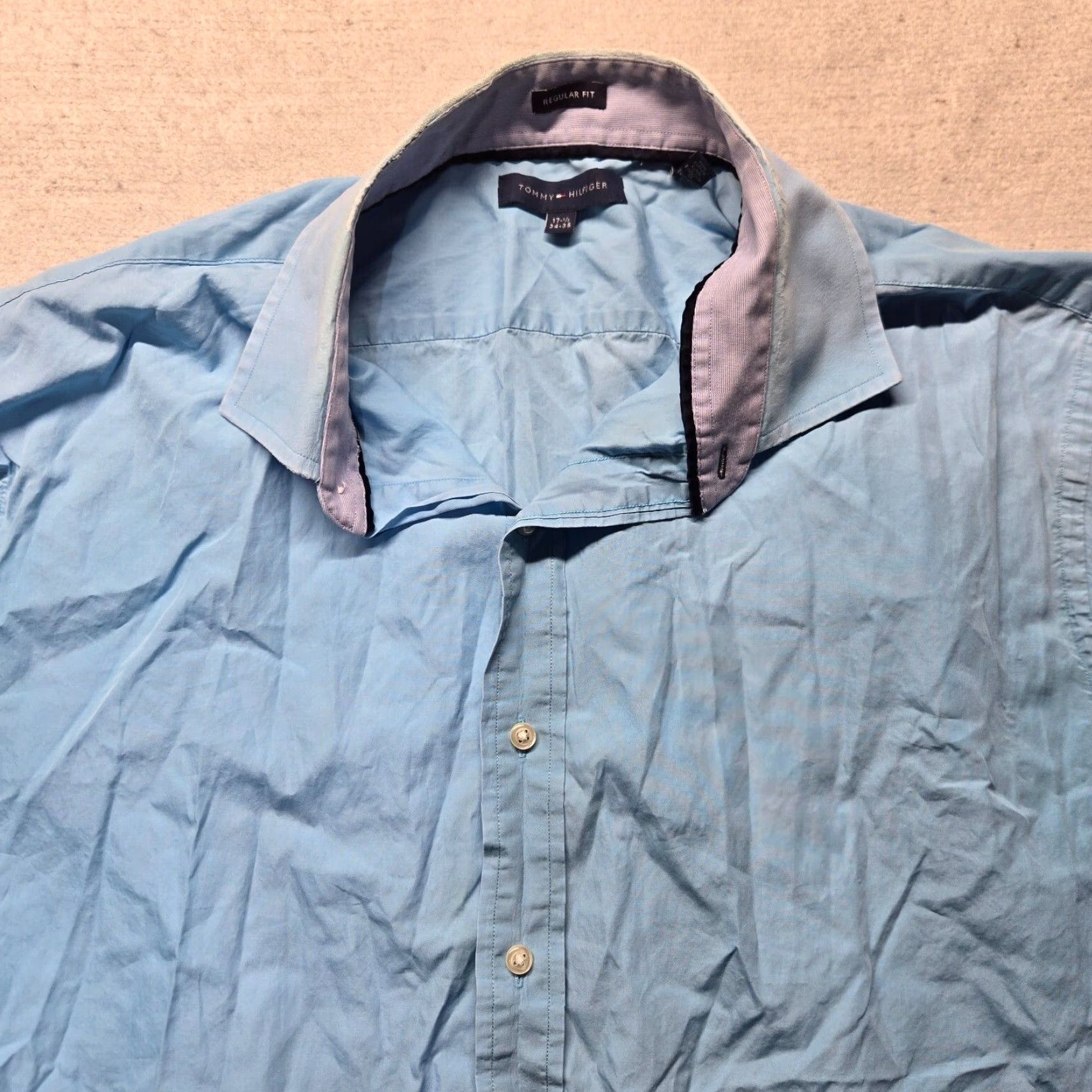Tommy Hilfiger Tommy Hilfiger Shirt Button-Up Long Sleeve Men's 17.5 34-35 Blue Cotton Solid Button-Up Shirt Mens 90s? Size US XXL / EU 58 / 5 - 2 Thumbnail