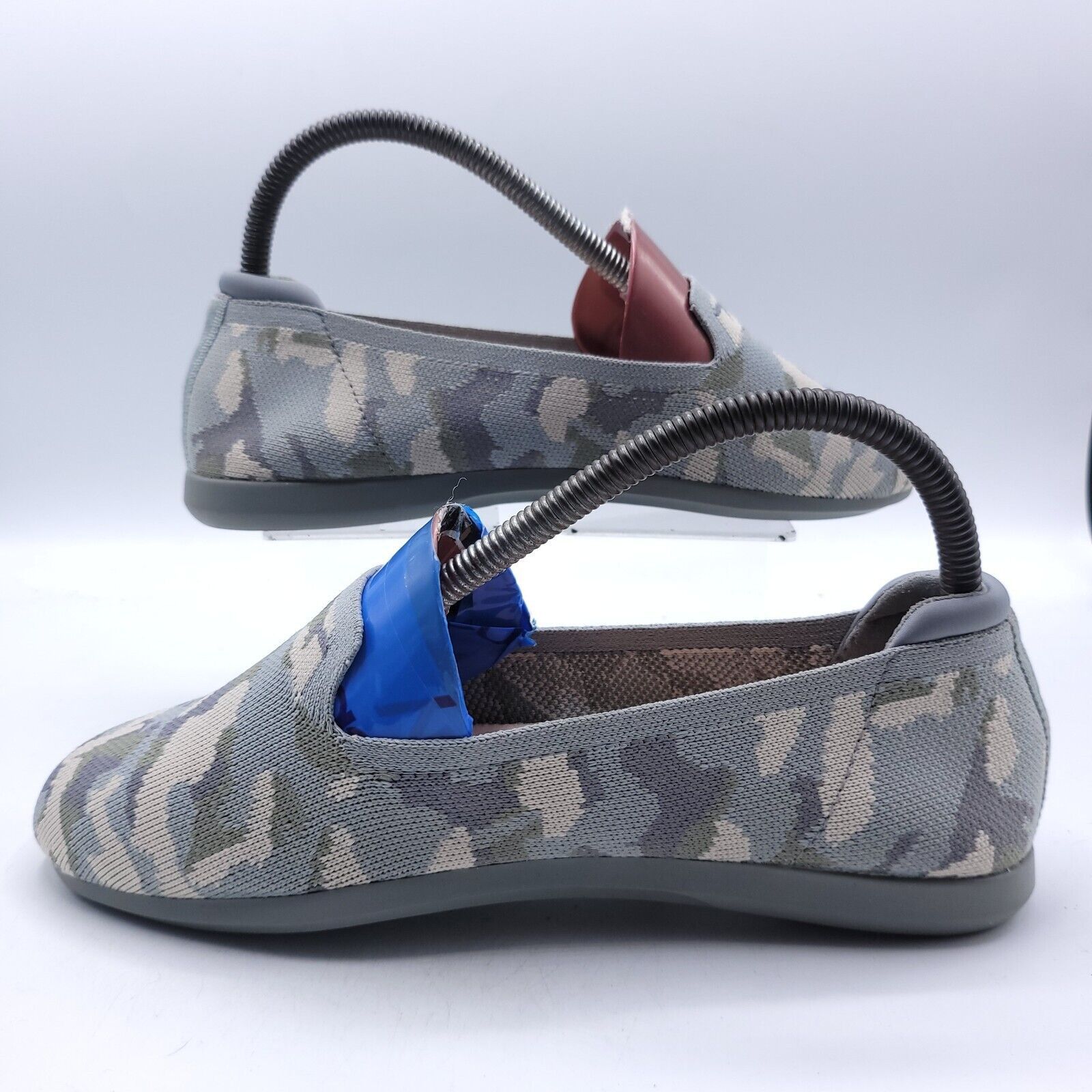 Clarks Cloudsteppers by Clarks Carly Flat Womens Size 7 27772 Gray Size US 7 / IT 37 - 5 Thumbnail
