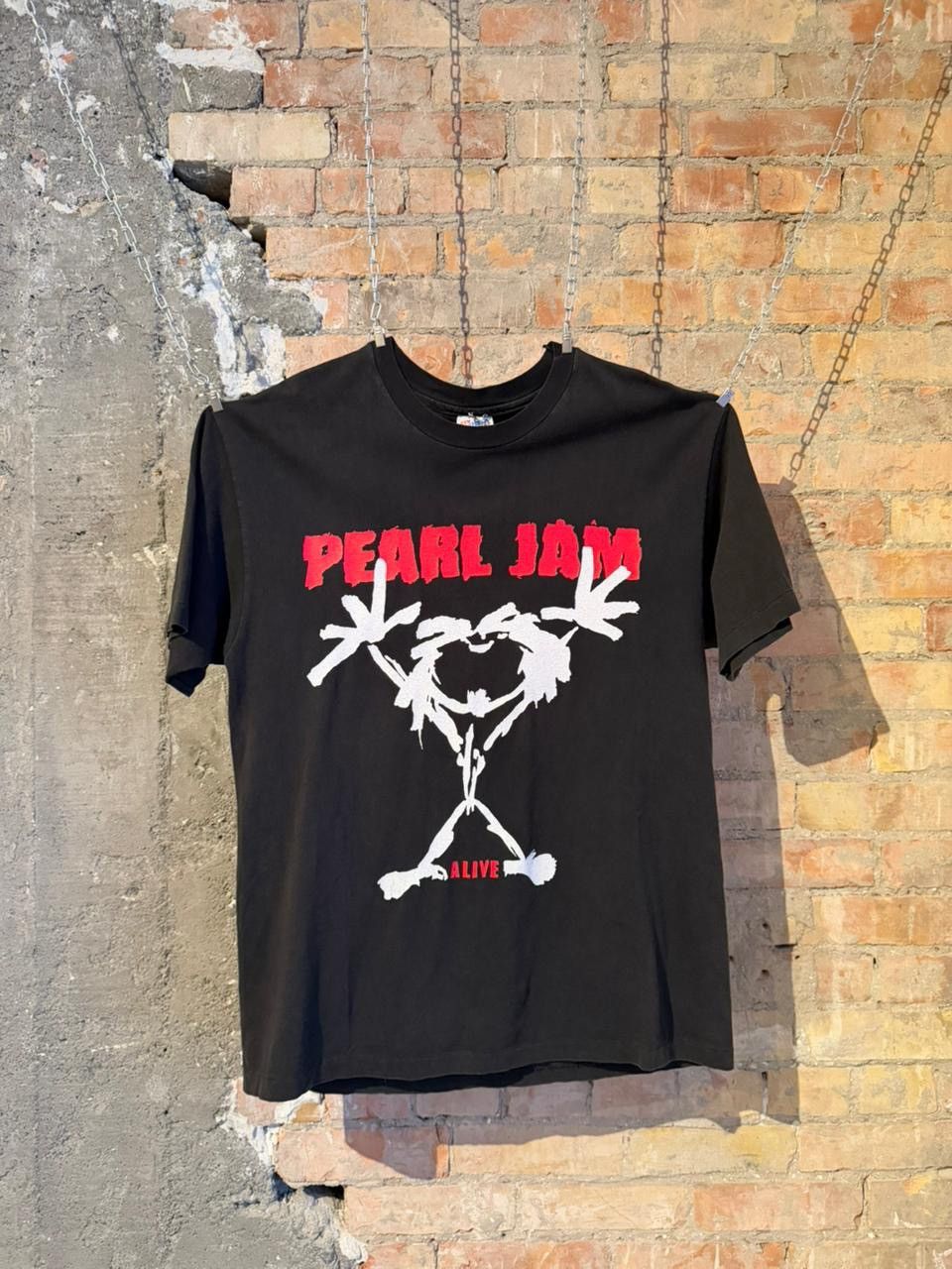 Vintage 90s Pearl Jam “Alive Stickman” Size US L / EU 52-54 / 3 - 1 Thumbnail