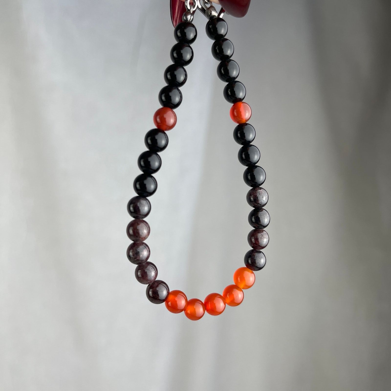 Handmade Carnelian Garnet Obsidian Crystal Gemstone Bead Bracelet Size ONE SIZE - 13 Thumbnail