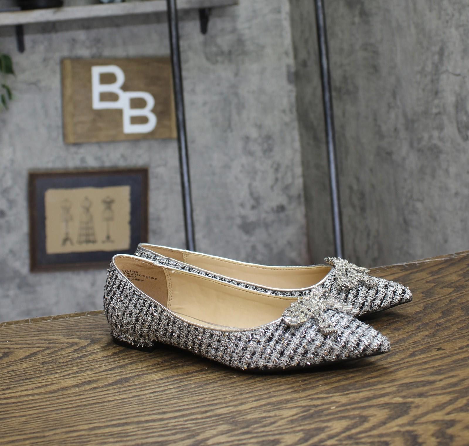 Other On 34th Millee Bow Pointed-toe Flats Silver Tweed Gray 5.5m Size US 5.5 / IT 35.5 - 1 Thumbnail