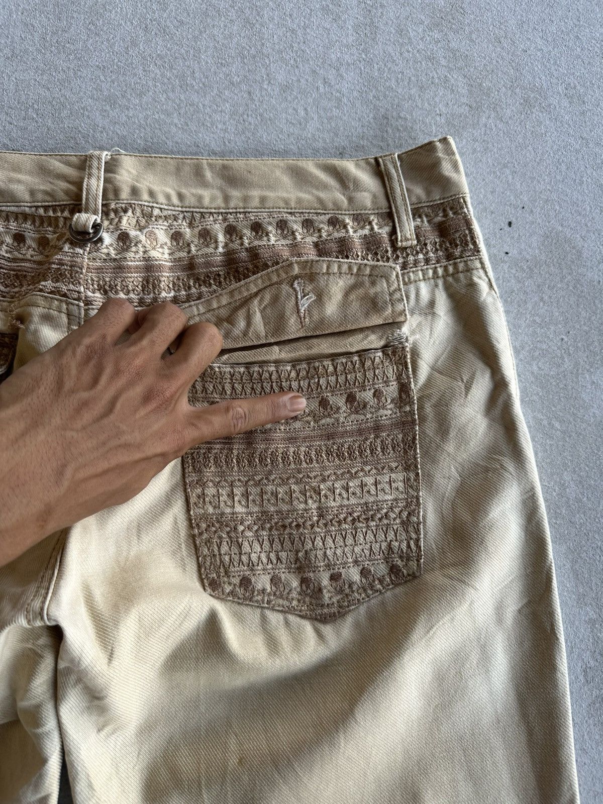 semanticdesign HEAT🔥🔥Vintage SEMATIC DESIGN Jeans Skulls Embroidery Pants Size US 33 - 12 Thumbnail