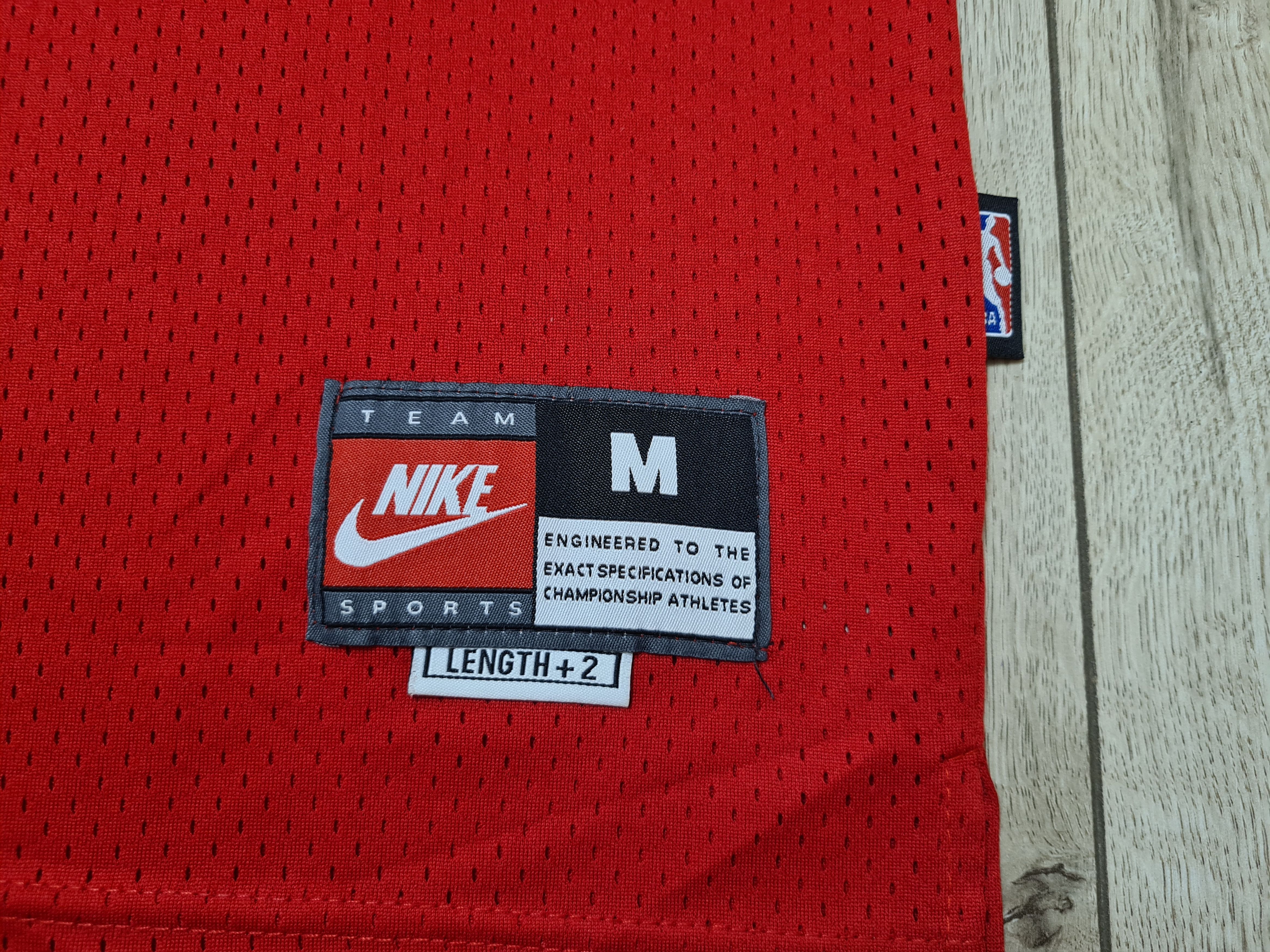 All Sport CHICAGO BULLS NIKE VINTAGE JORDAN JERSEY BASKETBALL SHIRT Size US M / EU 48-50 / 2 - 7 Thumbnail