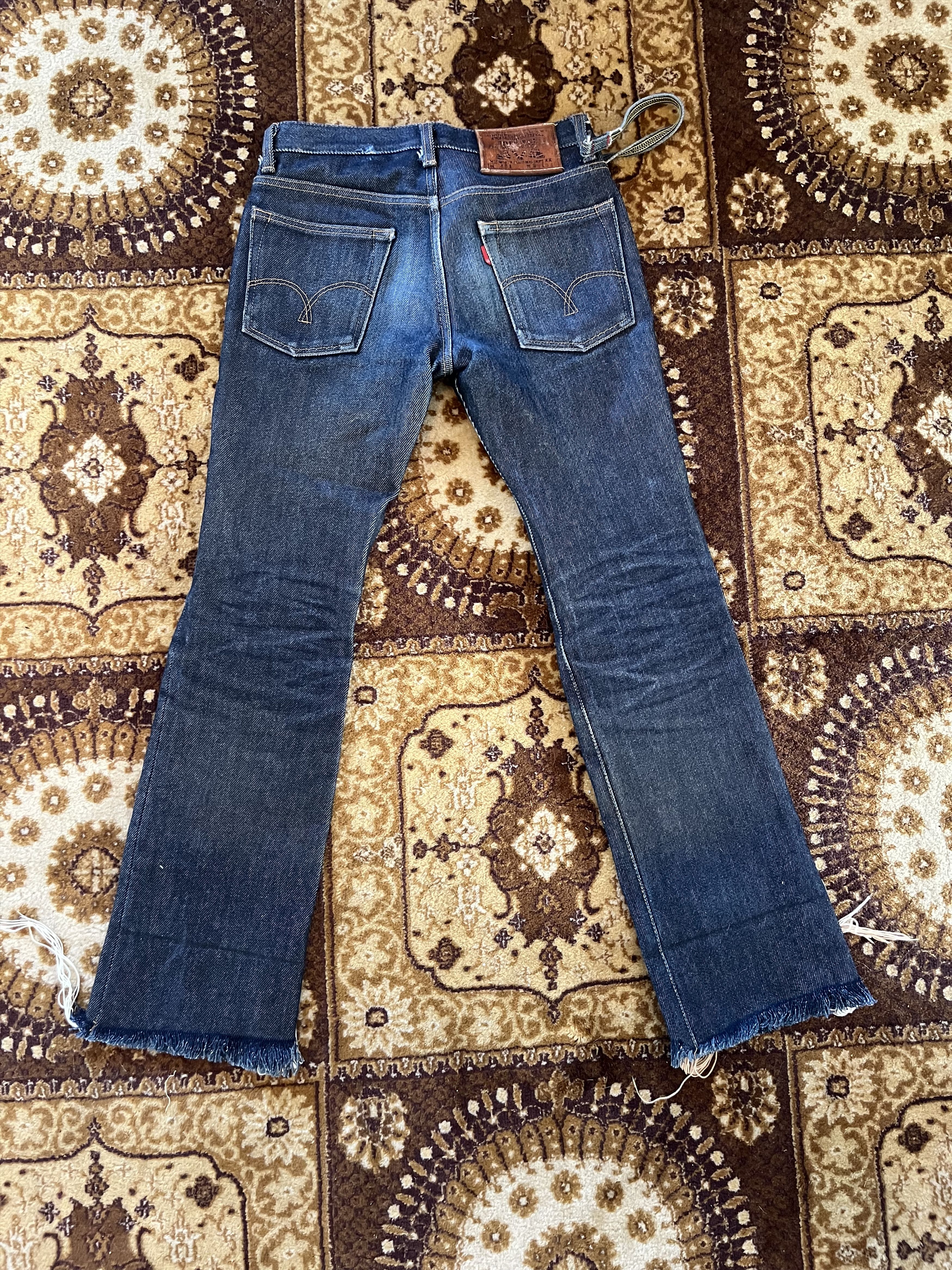 Iron Heart Vintage iron heart 21oz free bees bootcut denim Size US 28 / EU 44 - 2 Thumbnail