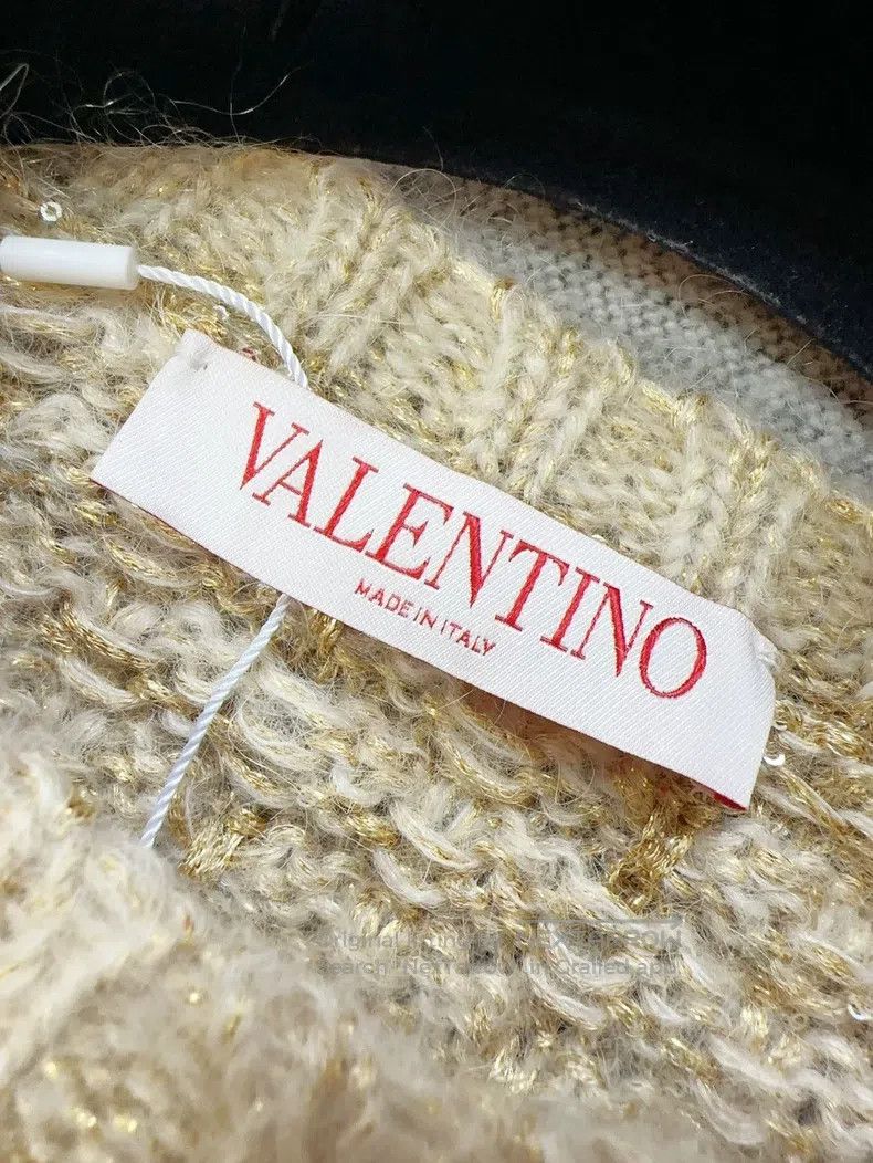 Valentino Valentino Crewneck knitted top with beige gold embroidered Size M / US 6-8 / IT 42-44 - 5 Thumbnail