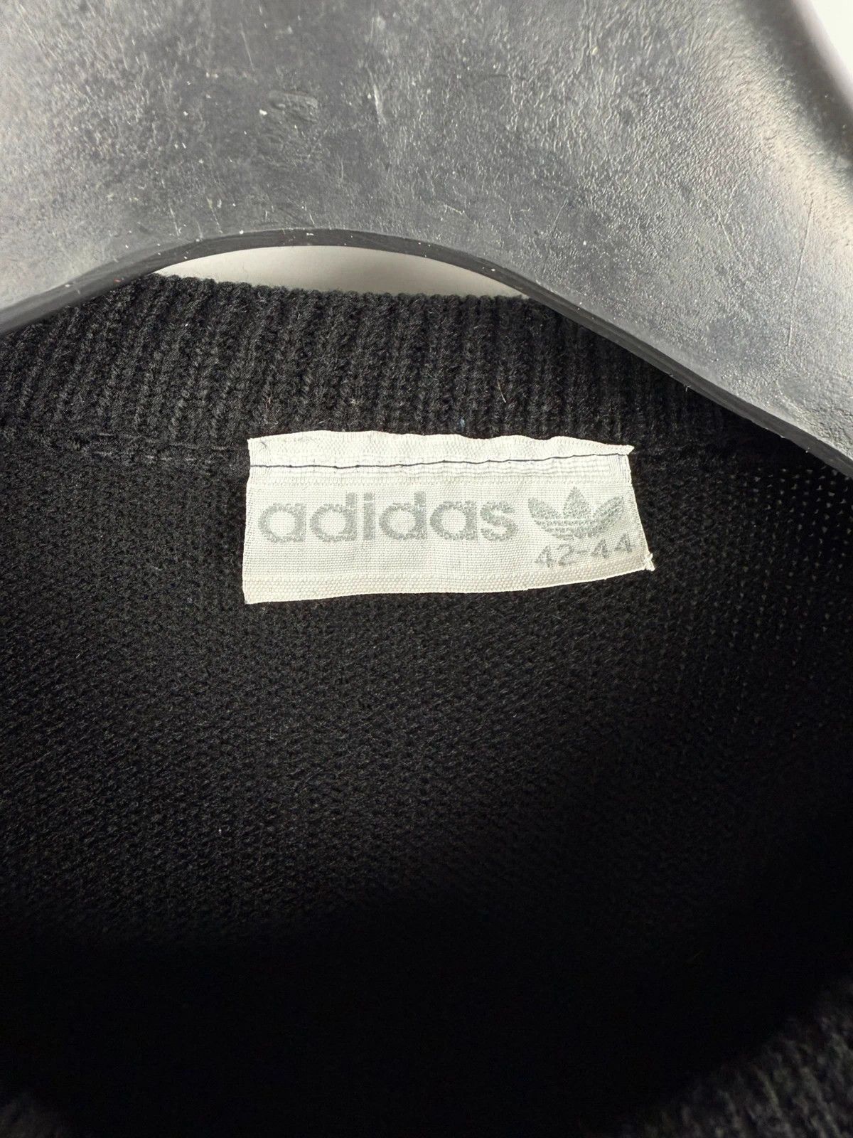 Adidas Adidas Vintage 1990s Sweater Royal Billiard Academy Size US L / EU 52-54 / 3 - 4 Thumbnail