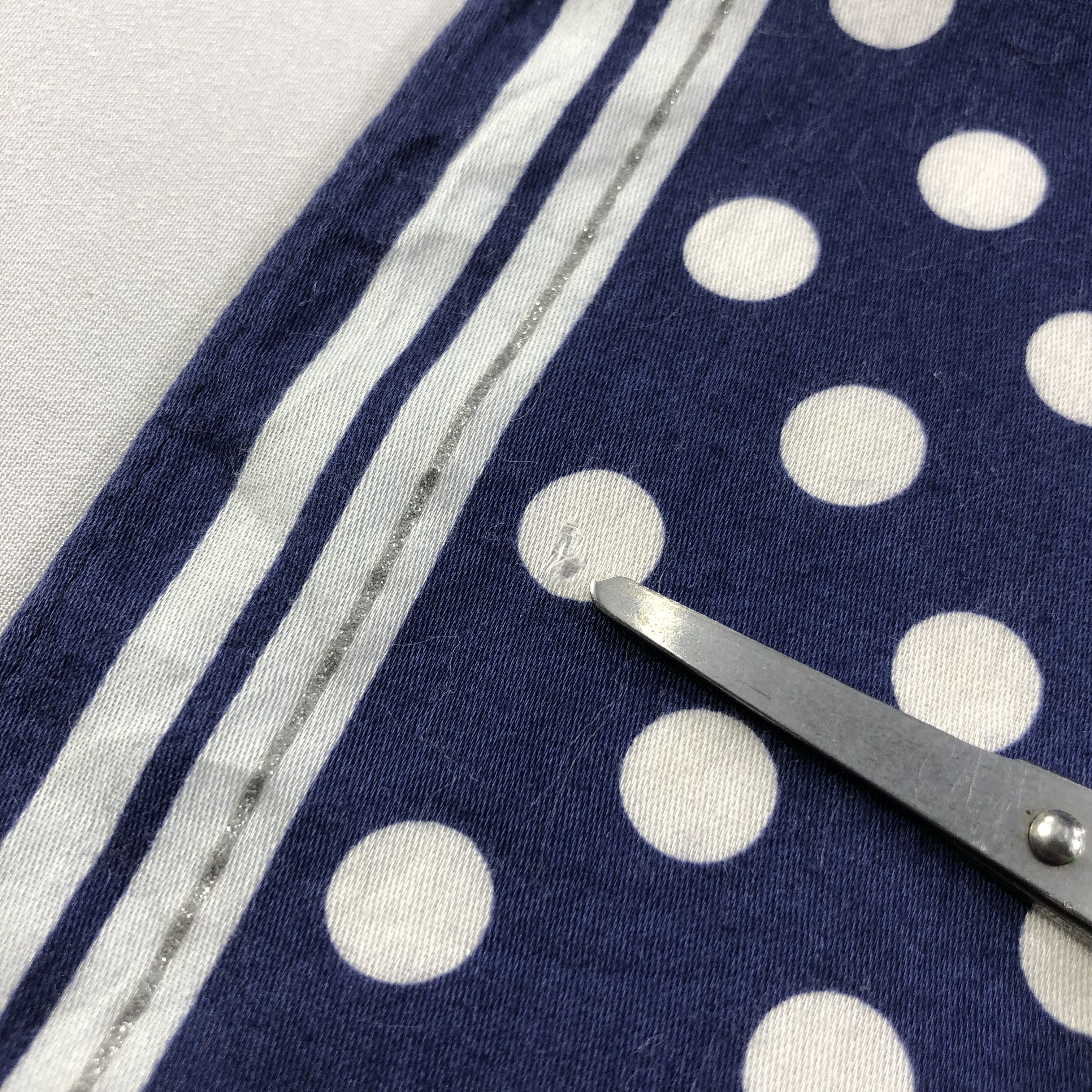 Michel Klein × Vintage Michel Klein Handkerchief Neckerchief Bandana H2115 Size ONE SIZE - 6 Thumbnail