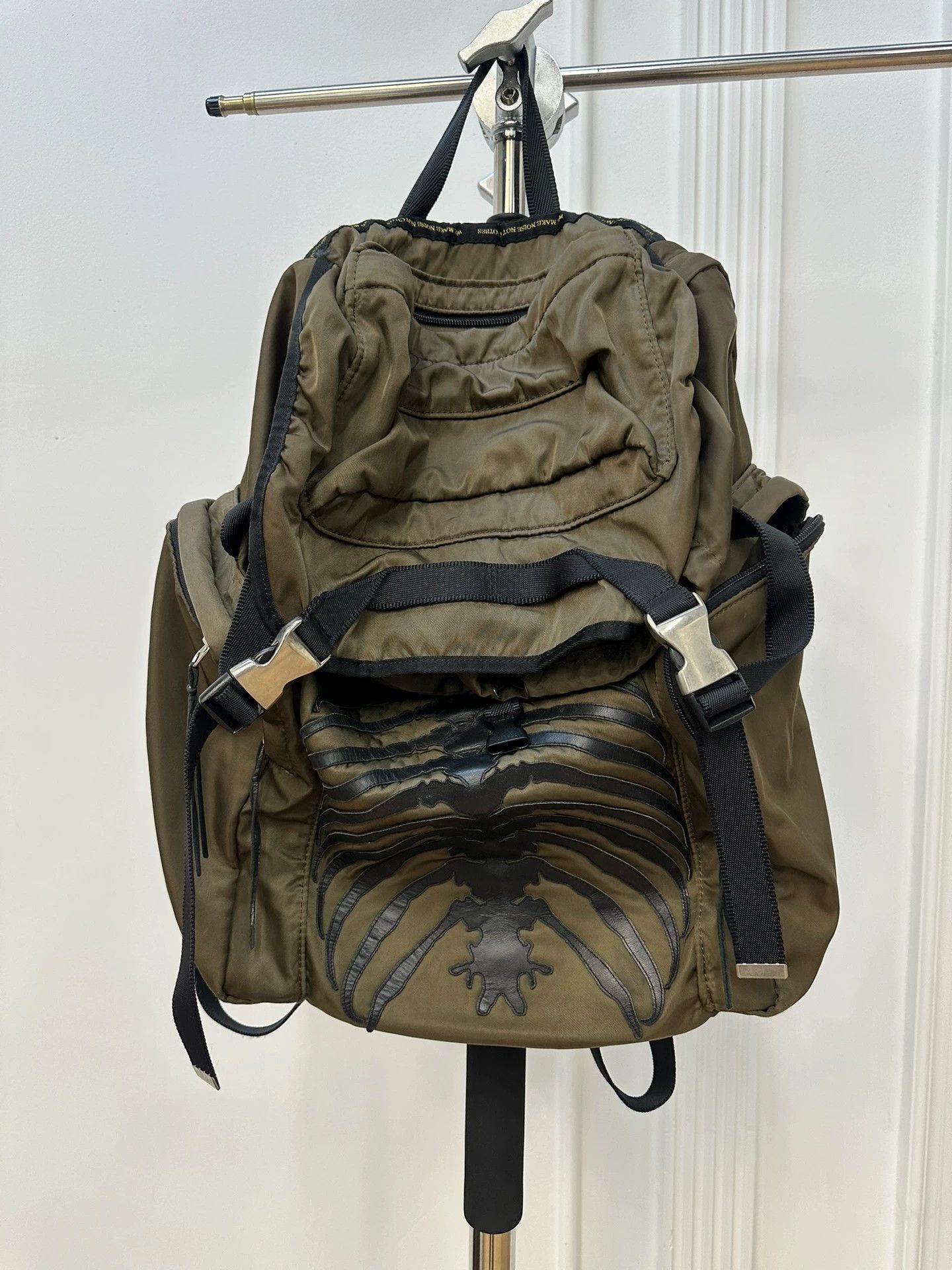 Undercover UNDERCOVER 13AW Bone bag | Grailed
