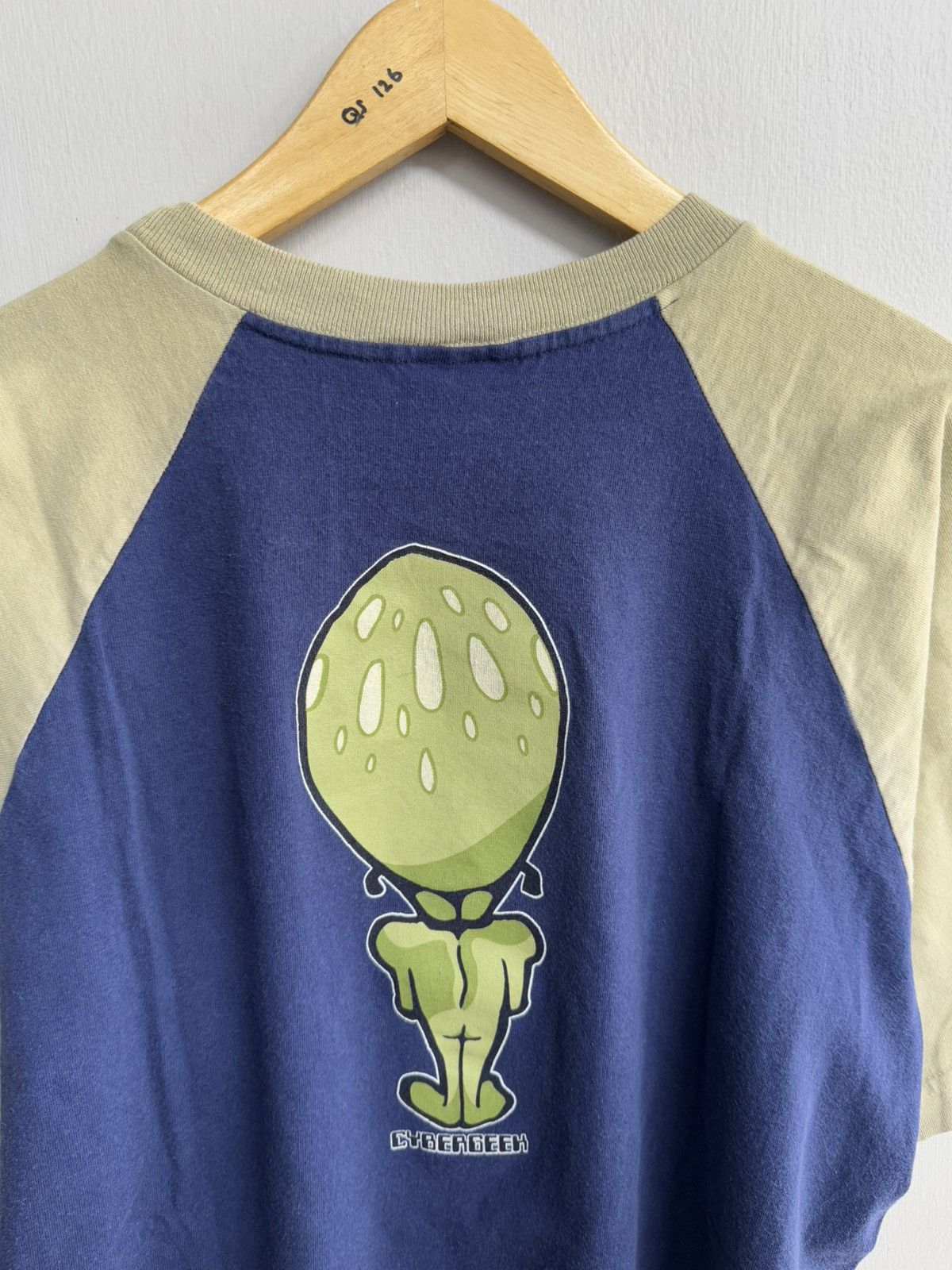 Vintage VINTAGE CYBERGEEK ALIEN ART LOGO SHIRT Size US L / EU 52-54 / 3 - 5 Thumbnail
