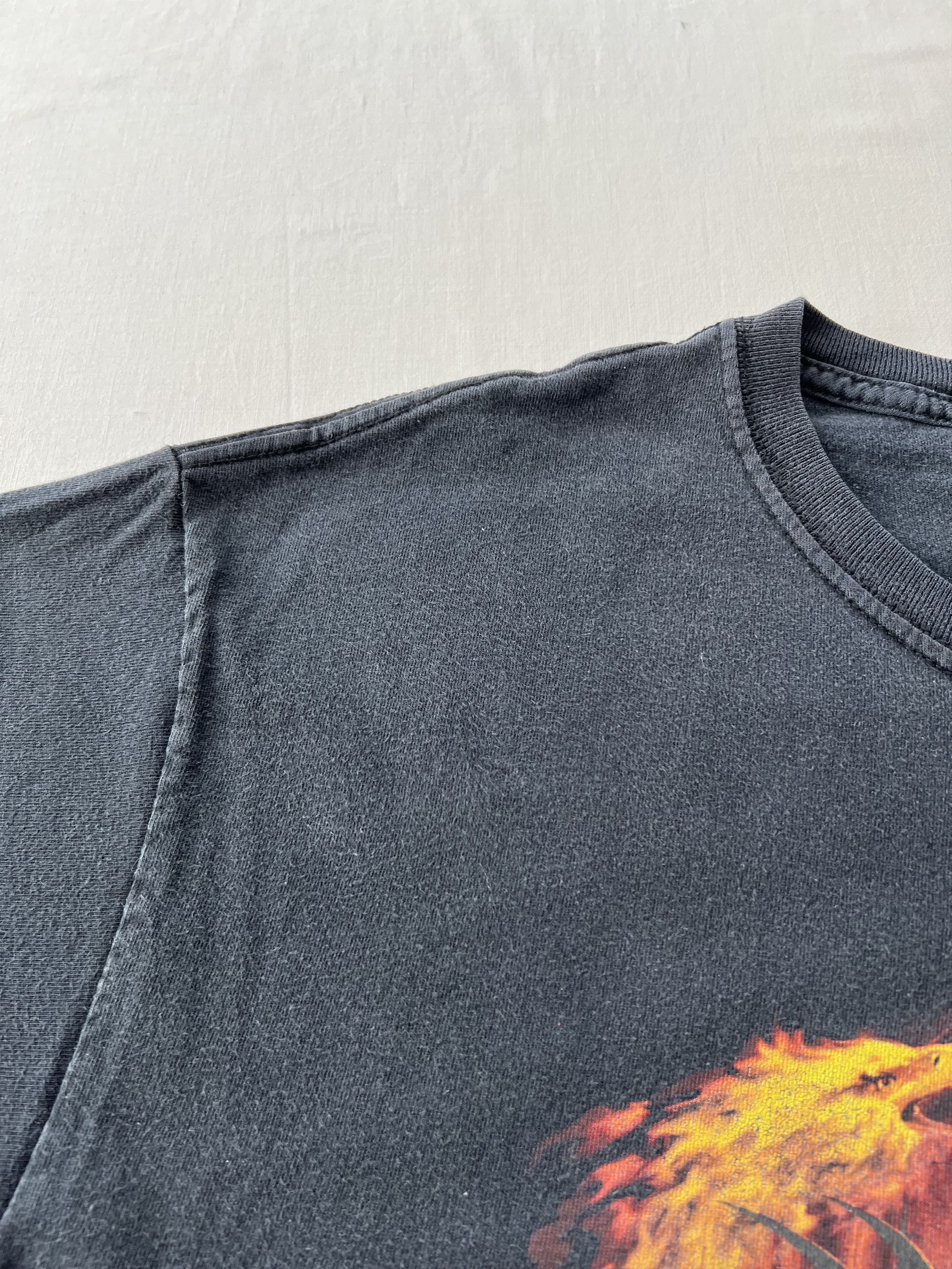 Harley Davidson Vintage 2000s Harley Davidson Eagle Flame Fire Skull T-shirt Size US L / EU 52-54 / 3 - 8 Thumbnail