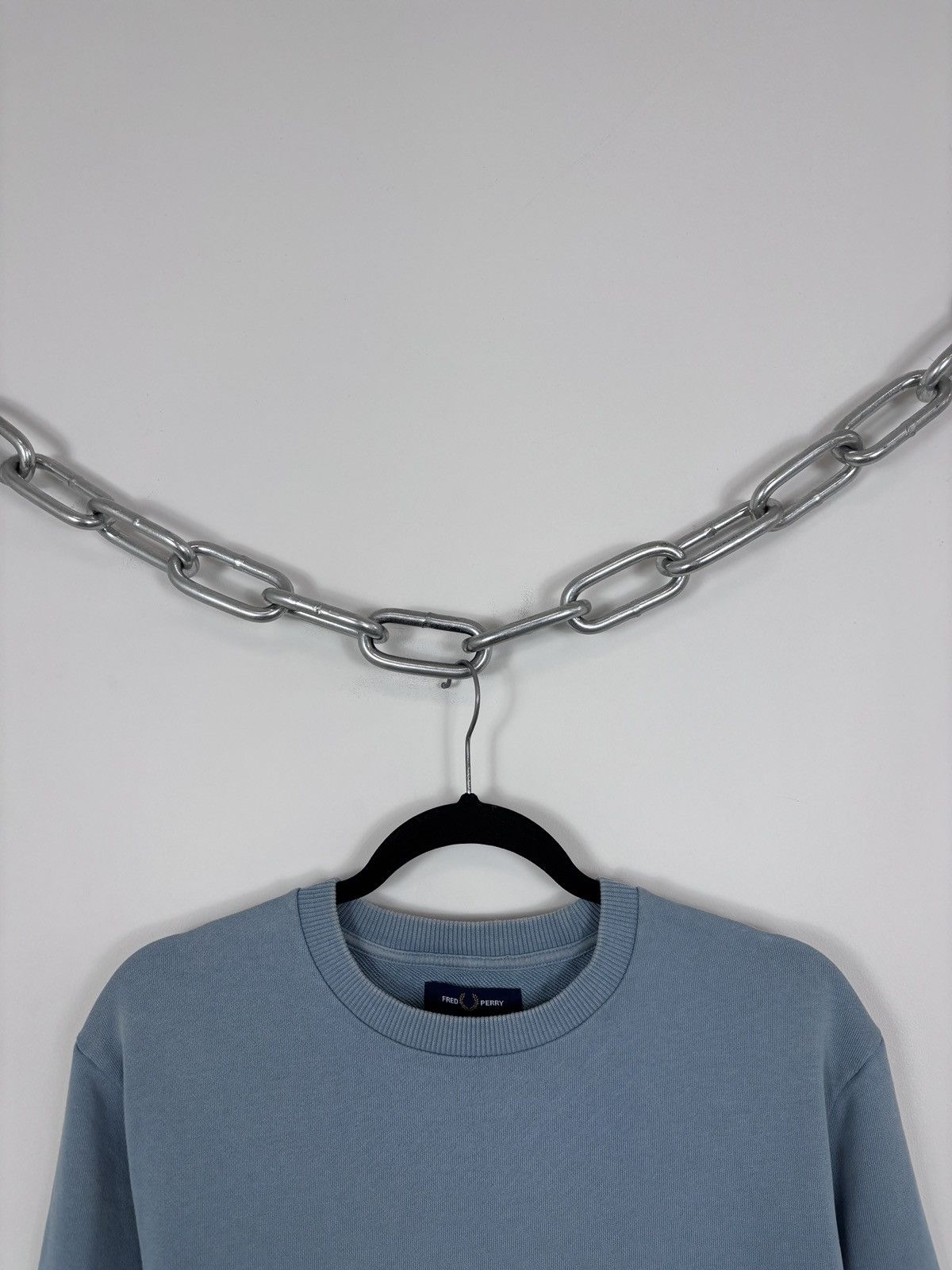 Fred Perry Fred Perry Men’s Ash Blue Embroidered Logo Sweatshirt Size US S / EU 44-46 / 1 - 4 Thumbnail