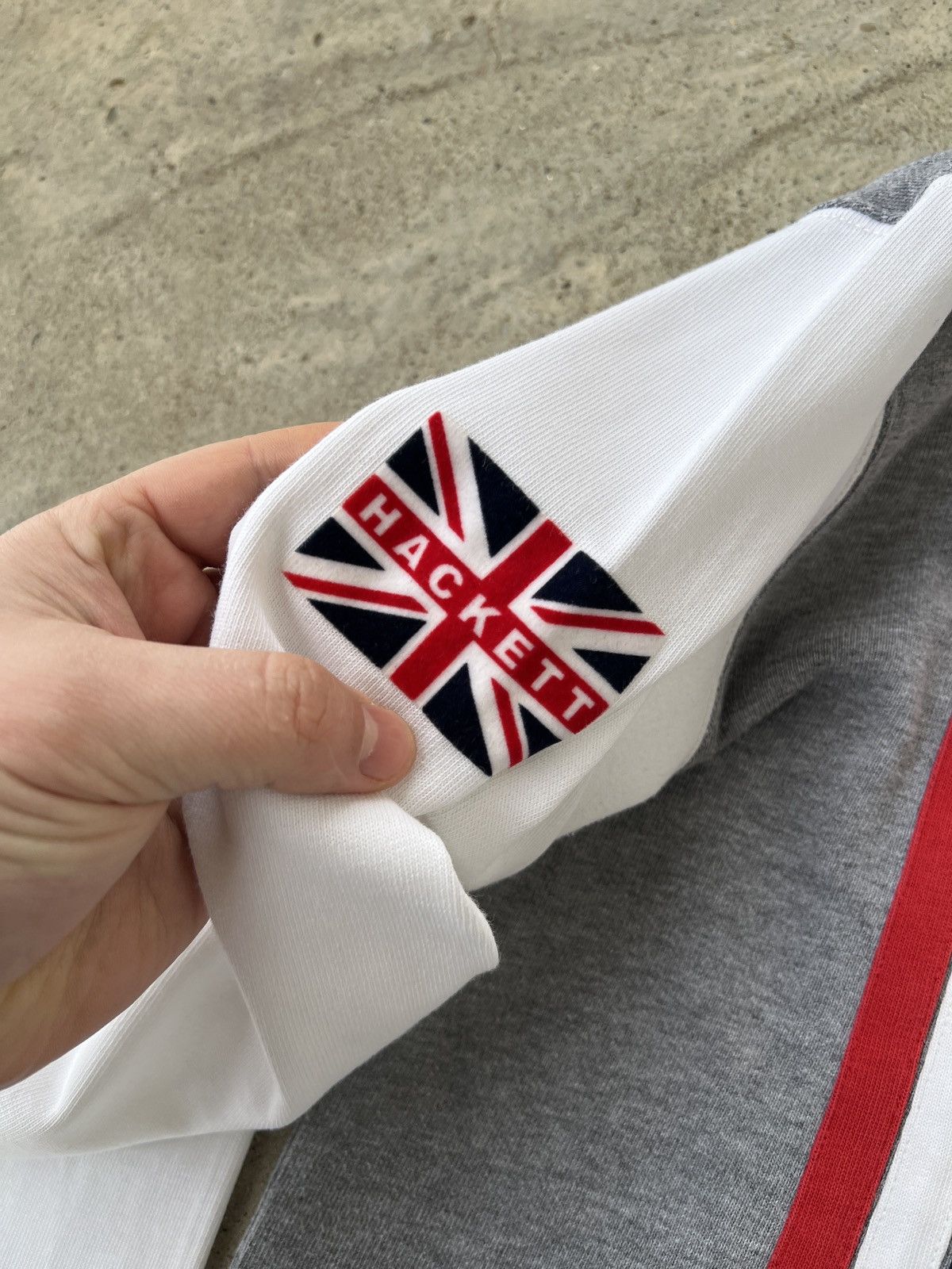 Hackett Hackett Aston Martin Racing Size US M / EU 48-50 / 2 - 4 Thumbnail