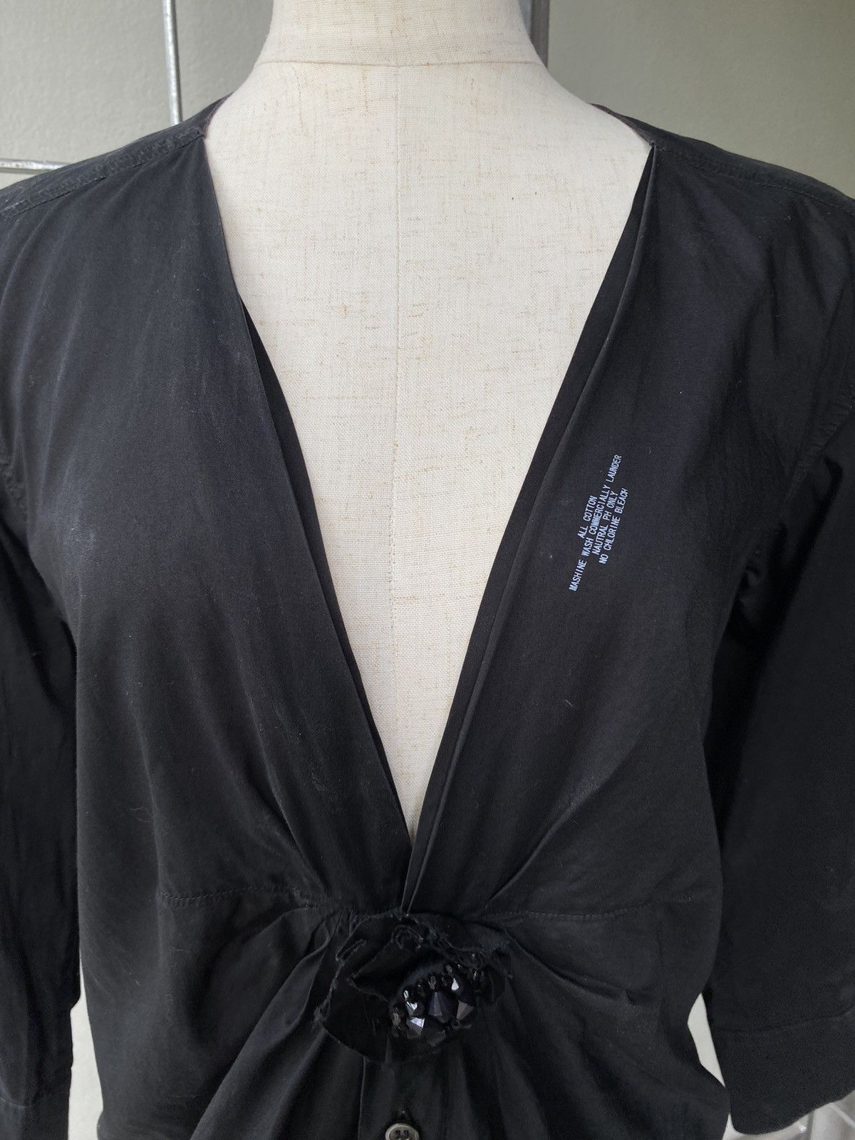 Zucca ZUCCA Black Rosette Front Blouse Size M / US 6-8 / IT 42-44 - 8 Thumbnail