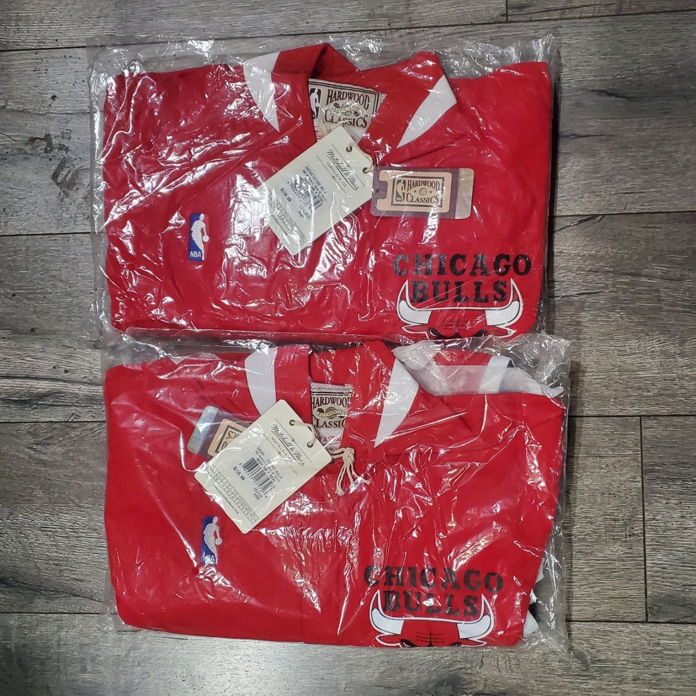 Mitchell & Ness Mitchell & Ness Chicago Bulls 1992 Authentic Warm Up Jacket Size US M / EU 48-50 / 2 - 3 Thumbnail