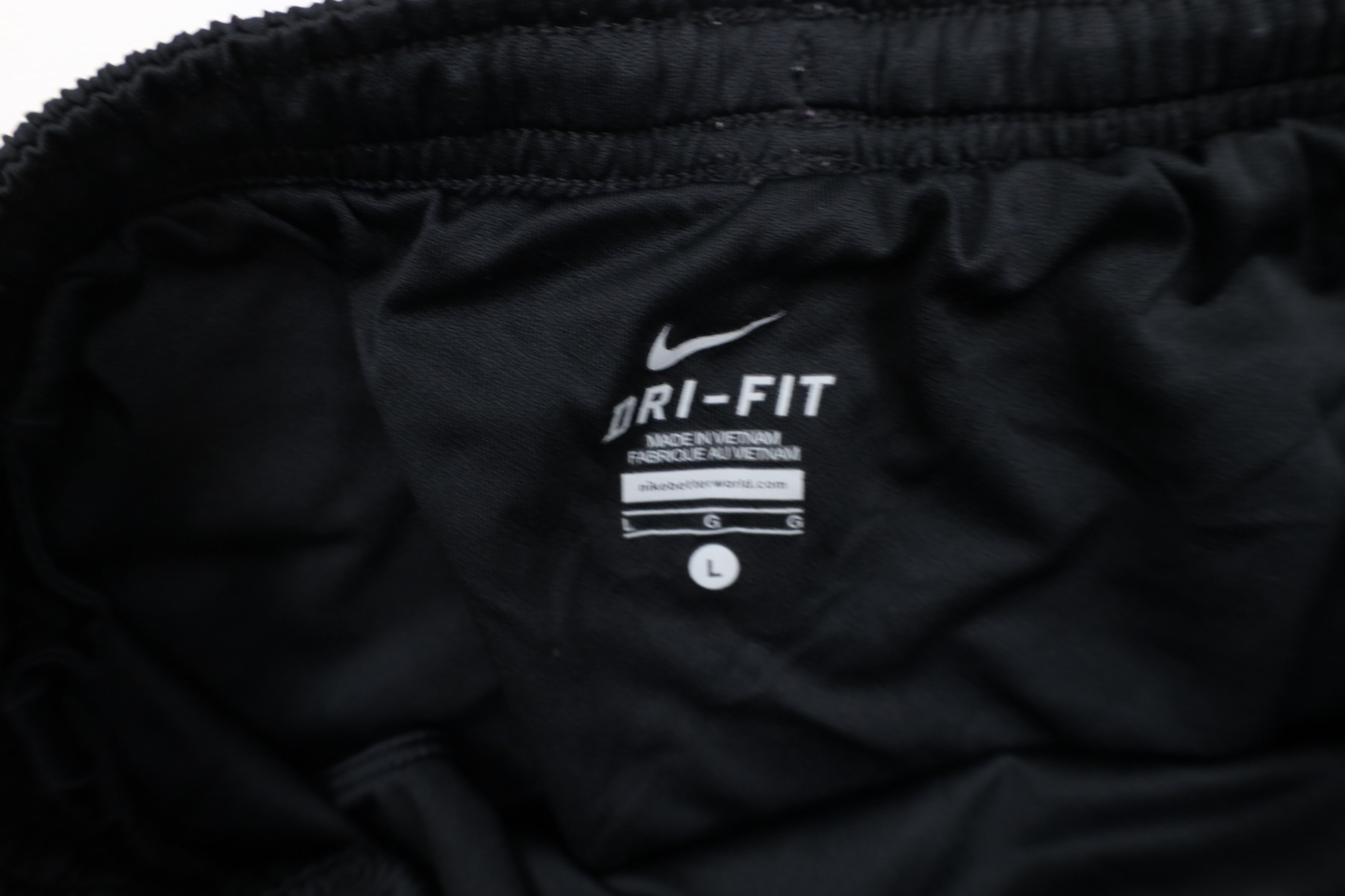 Nike × Vintage Vintage Nike Scott Mini Swoosh Reflective Lined Shorts Black Size US 34 / EU 50 - 8 Thumbnail