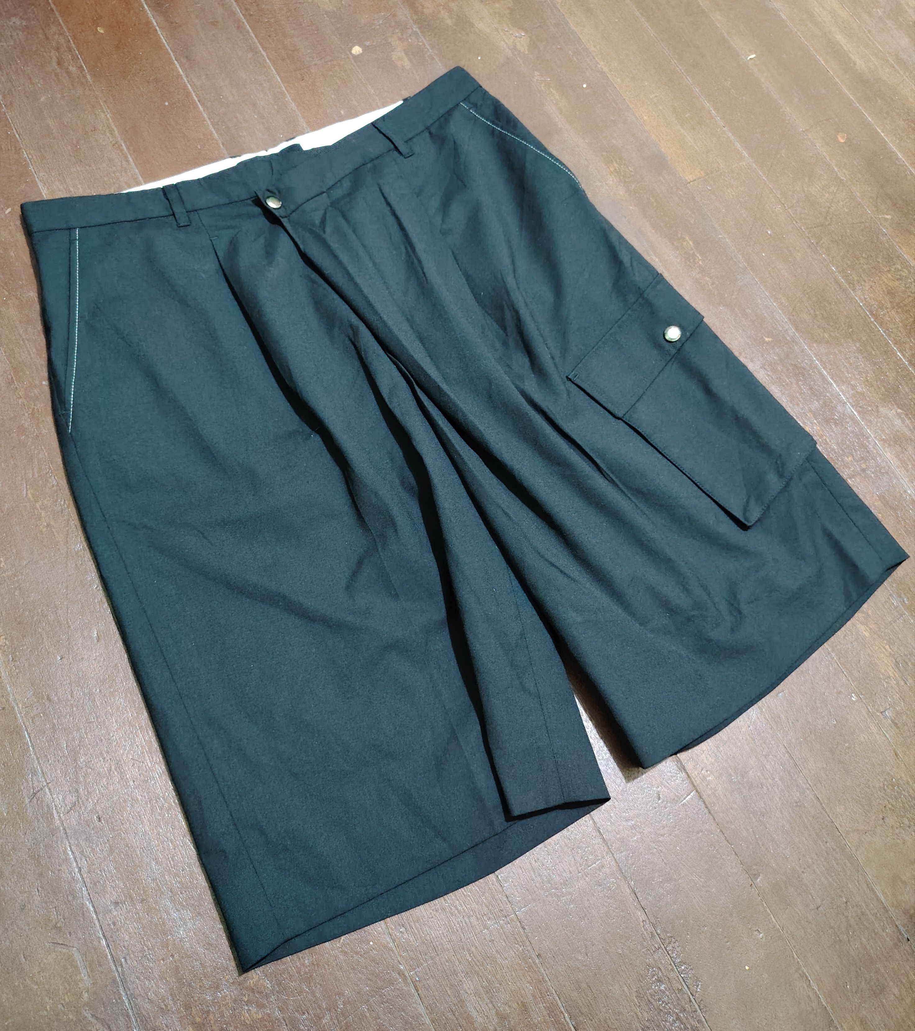 Andersson Bell ANDERSON BELL - Cargo Pocket Wide Legged Wool Shorts Size US 36 / EU 52 - 2 Thumbnail