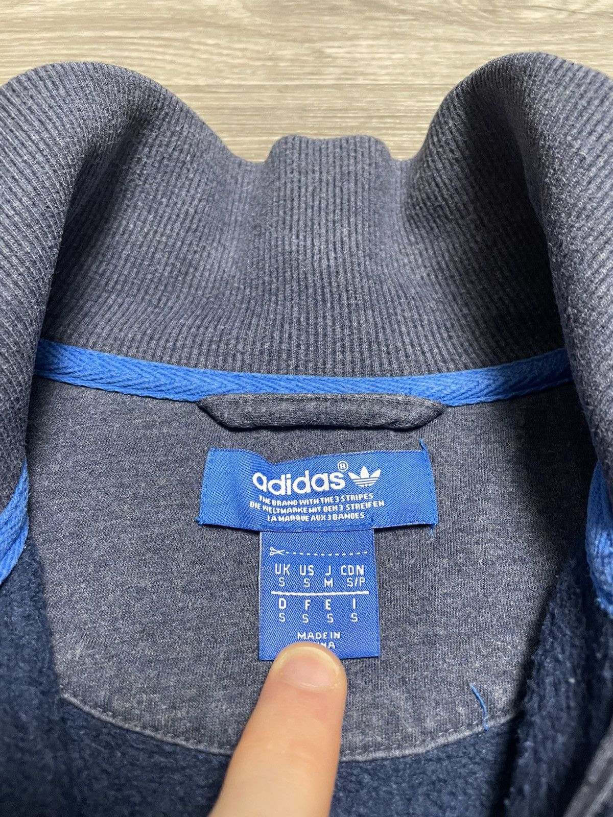 Adidas Vintage Adidas 3-Stripe Cotton Track Jacket Navy Blue Y2K Size US S / EU 44-46 / 1 - 10 Thumbnail
