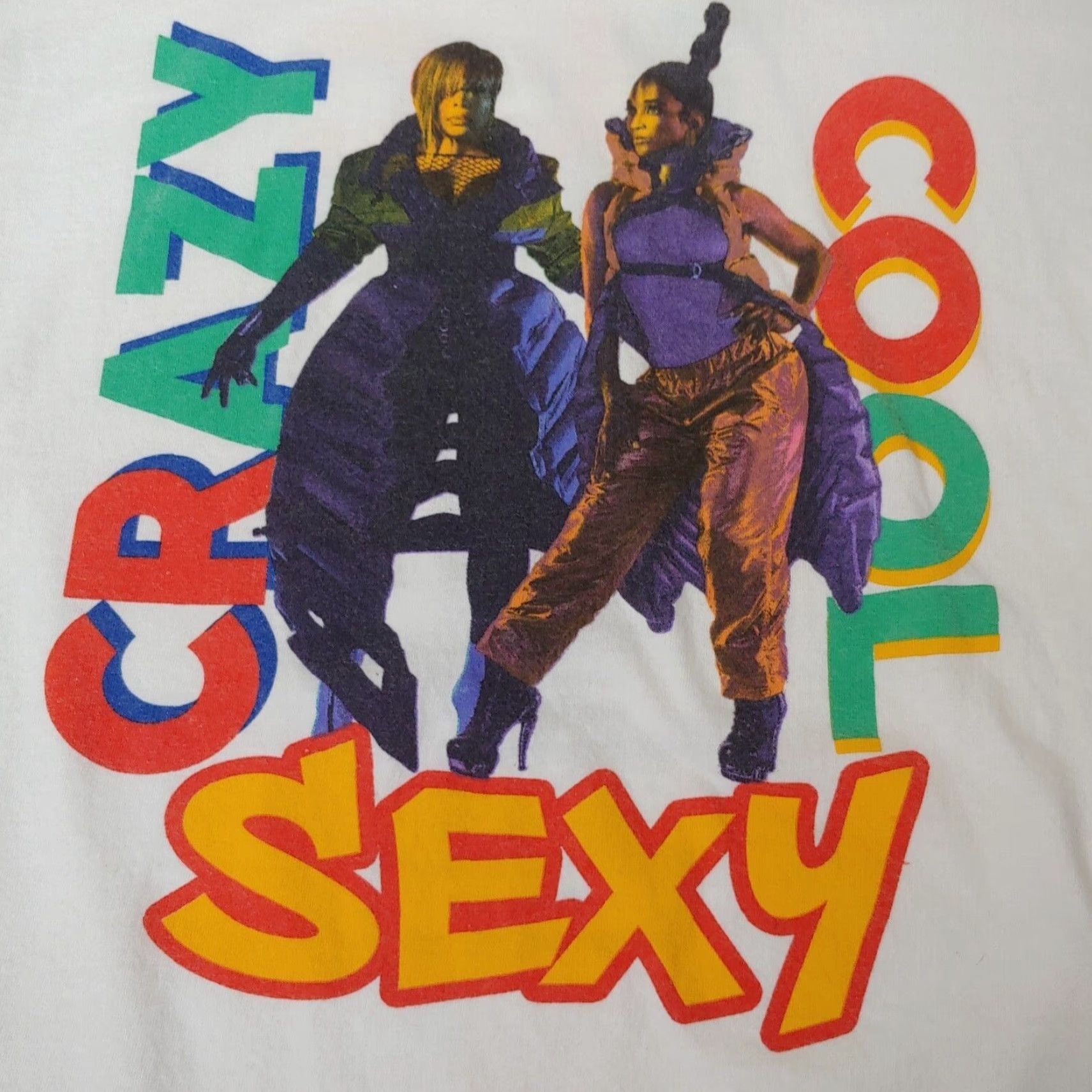 Gildan TLC Shirt Large Tour 2019 White Gildan Short Sleeve Crew Neck Graphic Print Unisex Music Band Tour Shirt Size US L / EU 52-54 / 3 - 2 Thumbnail