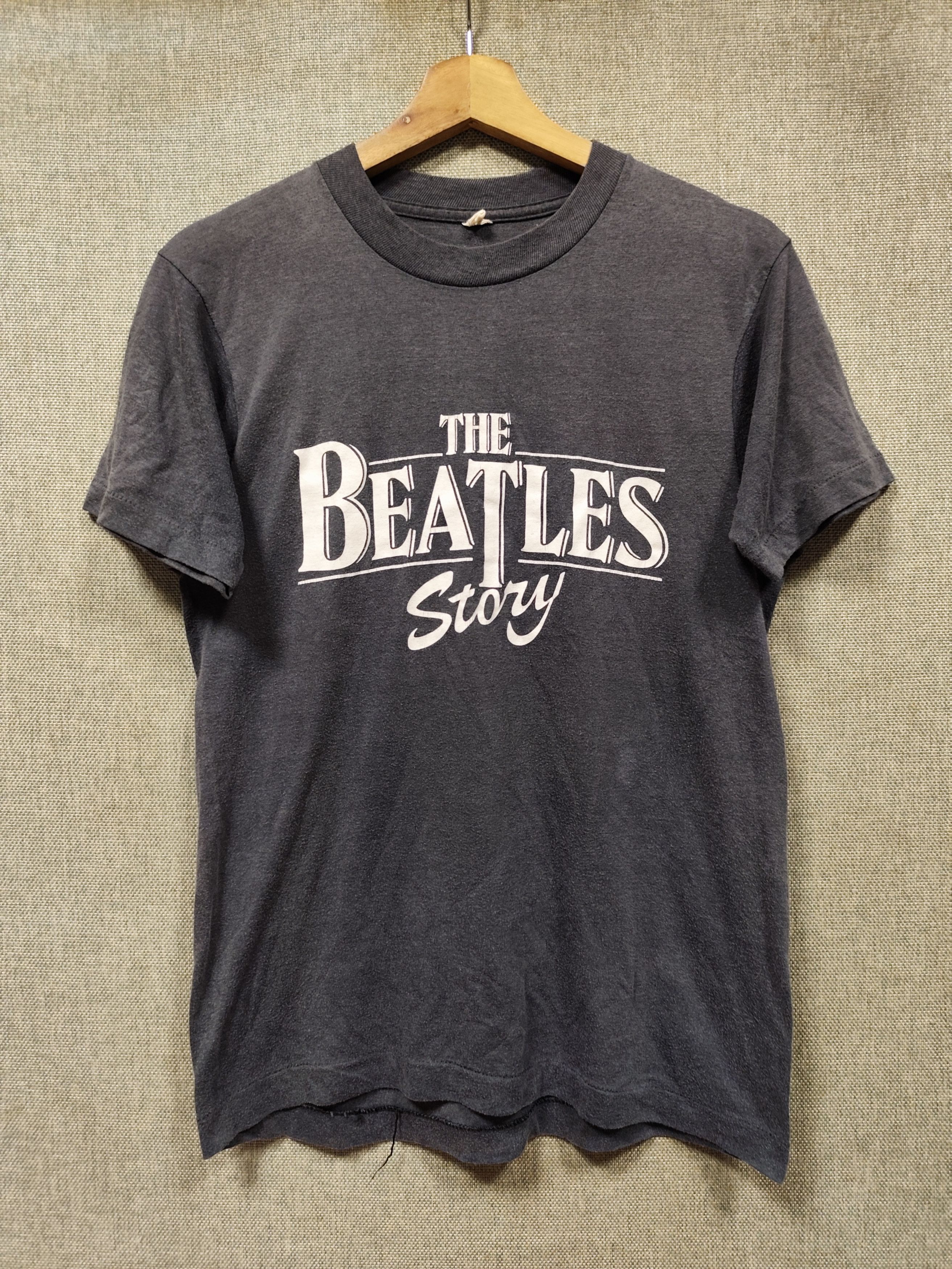 Band Tees Vintage 80s t shirt band The Beatles Story Size US S / EU 44-46 / 1 - 1 Thumbnail