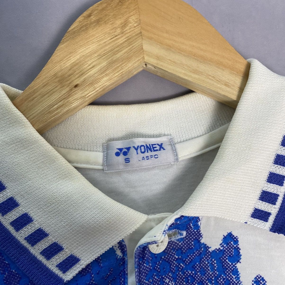 Japanese Brand Beautiful Vintage 90s Yonex shirt Size US M / EU 48-50 / 2 - 8 Thumbnail