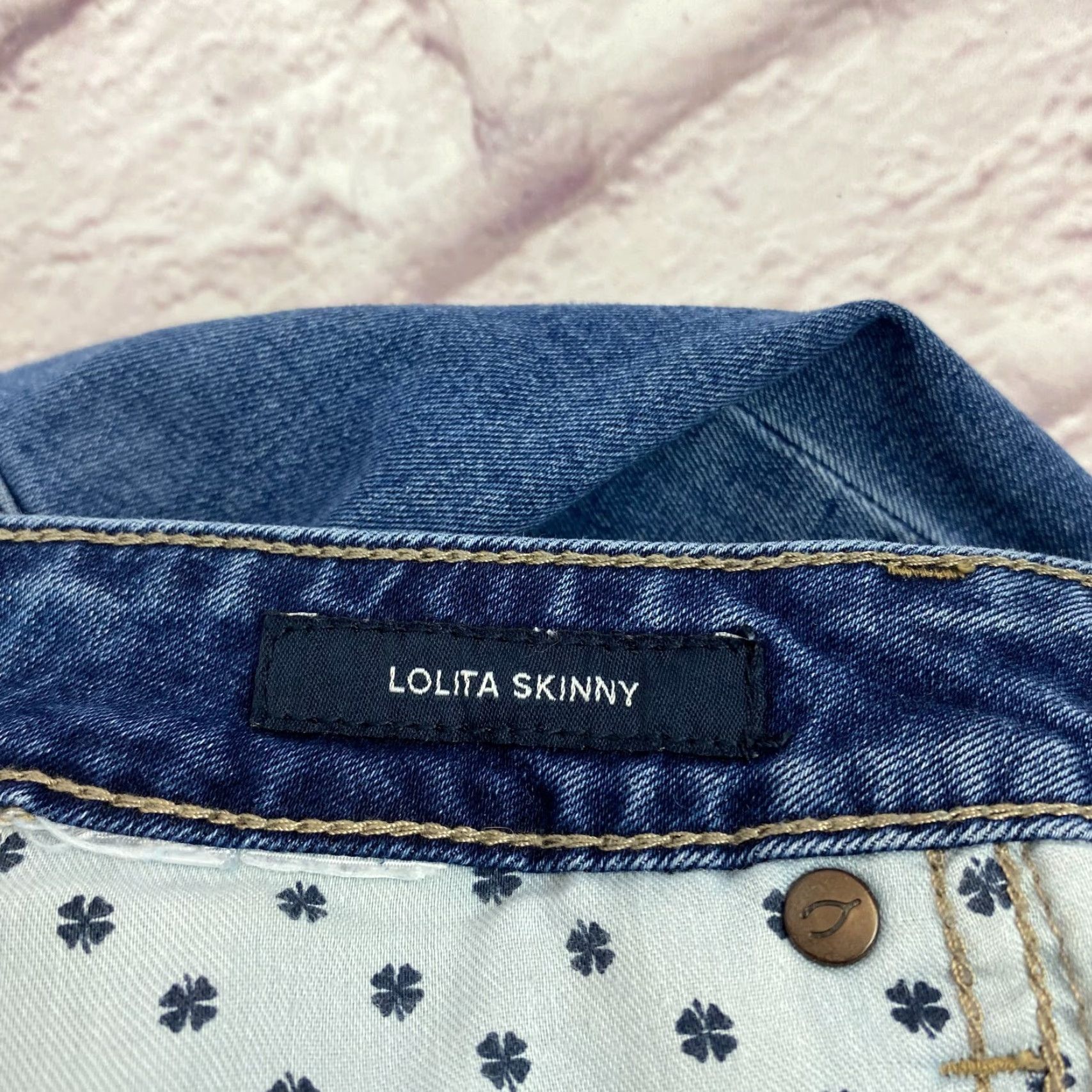Lucky Brand Lucky Brand Jeans Womens Size 4/27 Lolita Skinny Low-Rise Raw Hem Medium Wash Blue 90s Size 27" / US 4 / IT 40 - 5 Thumbnail