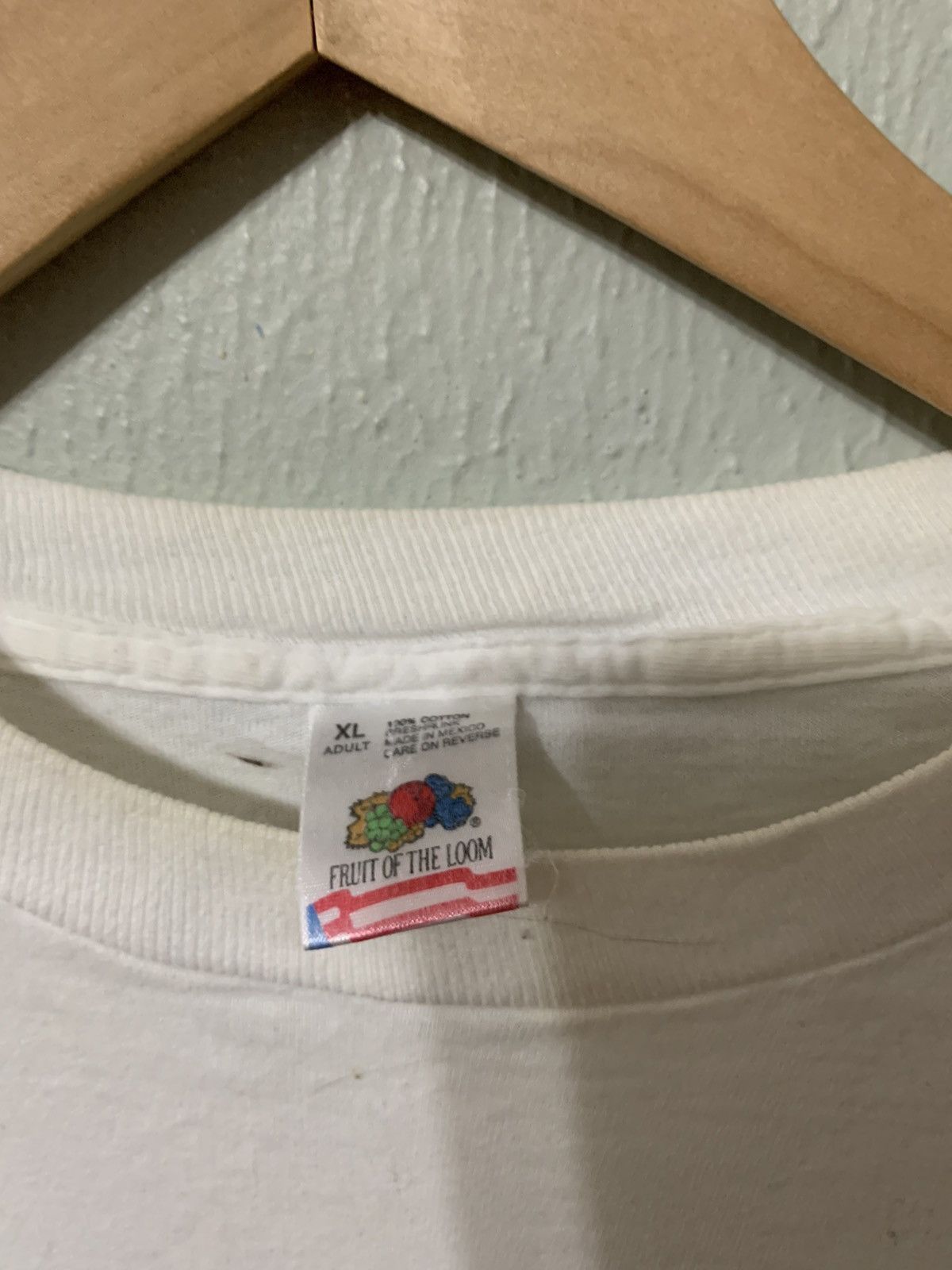 Vintage Vintage Interliant Building Global Community Tee Size US XL / EU 56 / 4 - 1 Thumbnail
