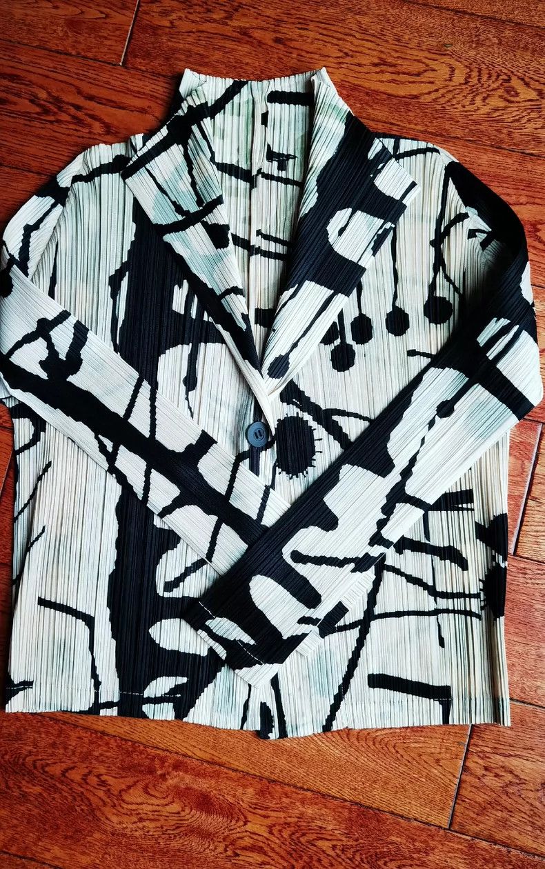 Pleats Please Issey Miyake Issey Miyake Ink-wash suit Size L / US 10 / IT 46 - 1 Thumbnail