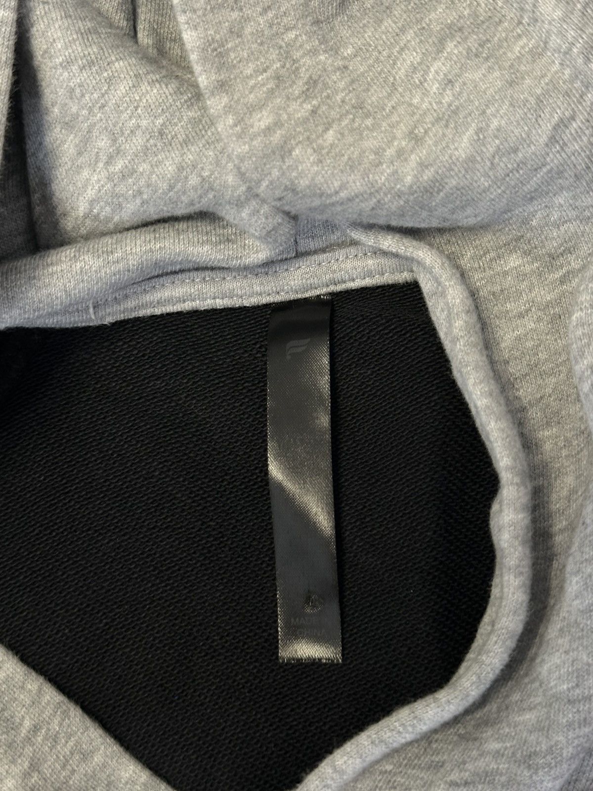 Fabletics Fabletics hoodie size large Size US L / EU 52-54 / 3 - 3 Thumbnail