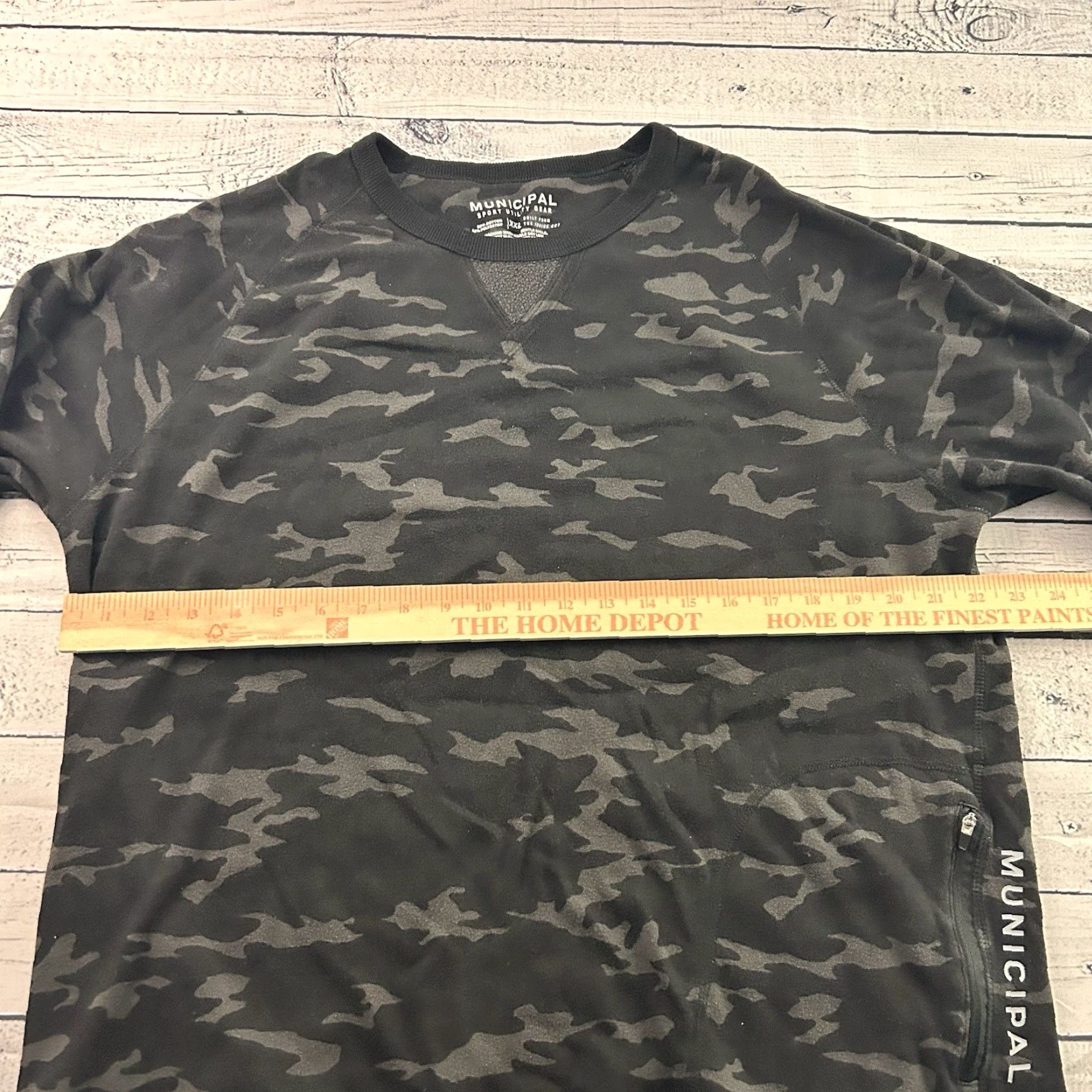 Vintage Municipal Sweatshirt Camo Print Crewneck Long Sleeve Men's 2XL Black Gray Cotton Logo Pullover Winter Fall Small Details: Vintage No Size US XXL / EU 58 / 5 - 5 Thumbnail