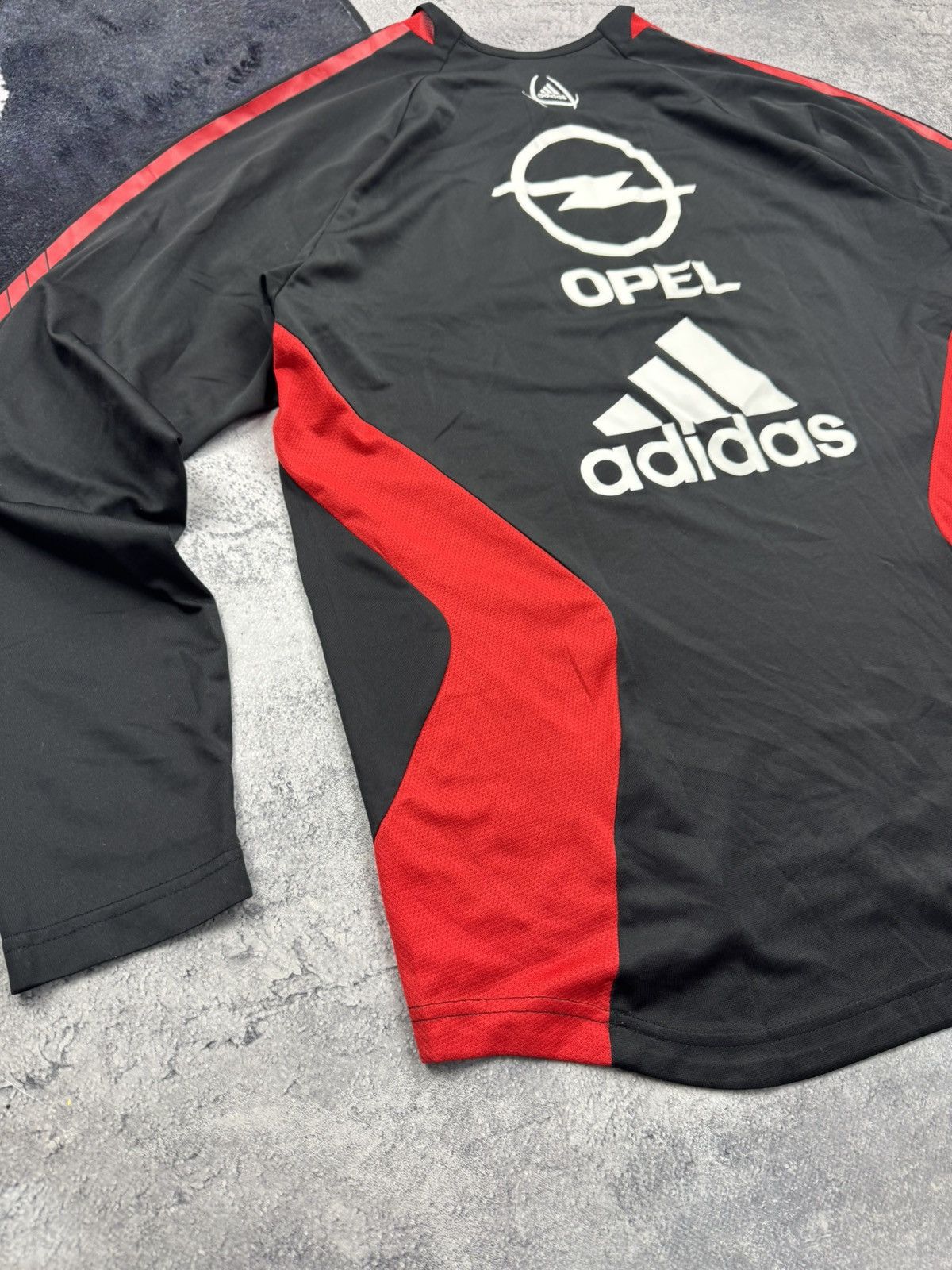 Adidas Vintage Adidas AC Milan Training Top Spellout Opel Big Logo Size US L / EU 52-54 / 3 - 21 Thumbnail